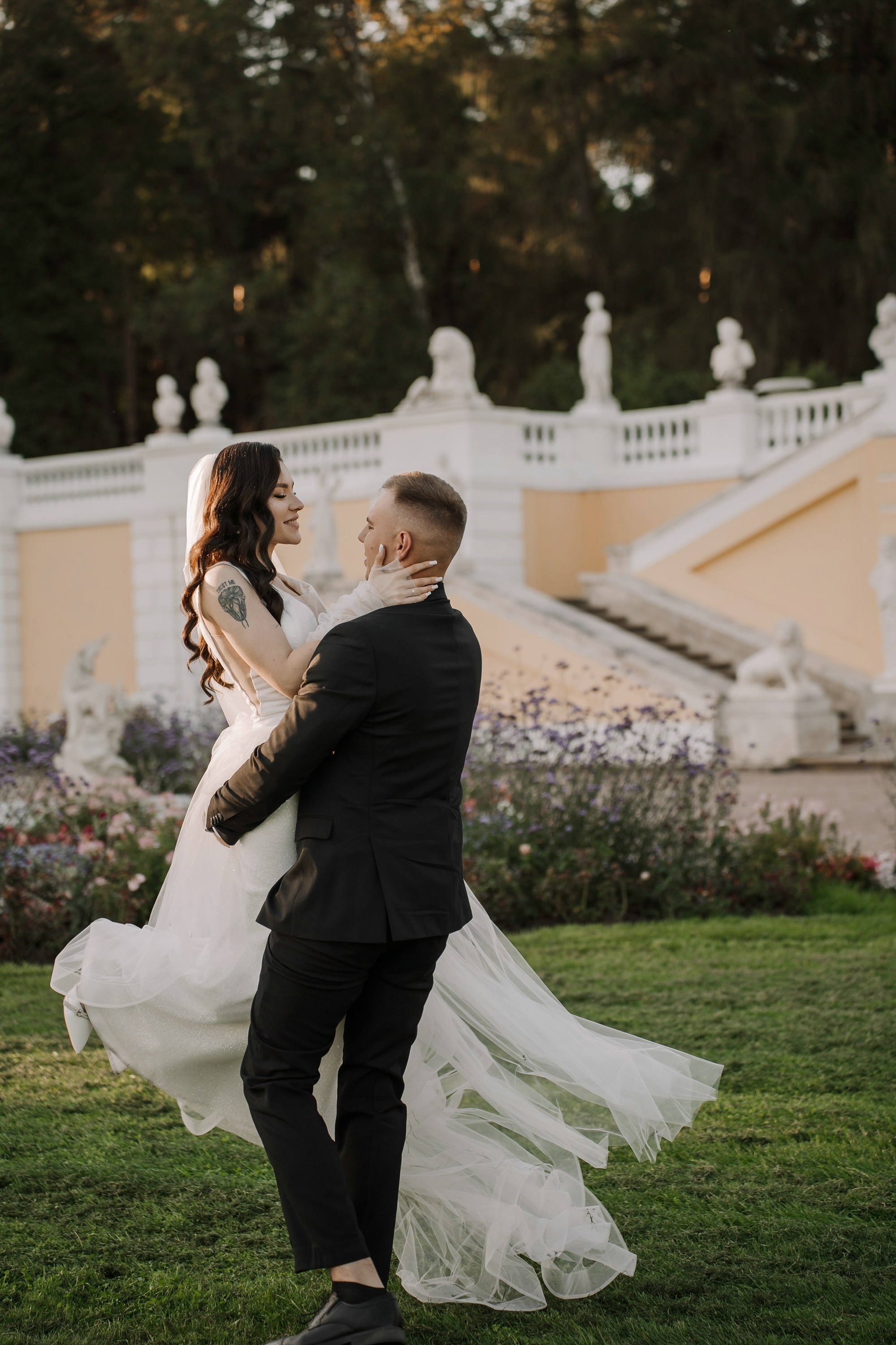Свадьба в усадьбе Архангельское. Свадебный и семейный фотограф в Москве Светлана Зоткина
