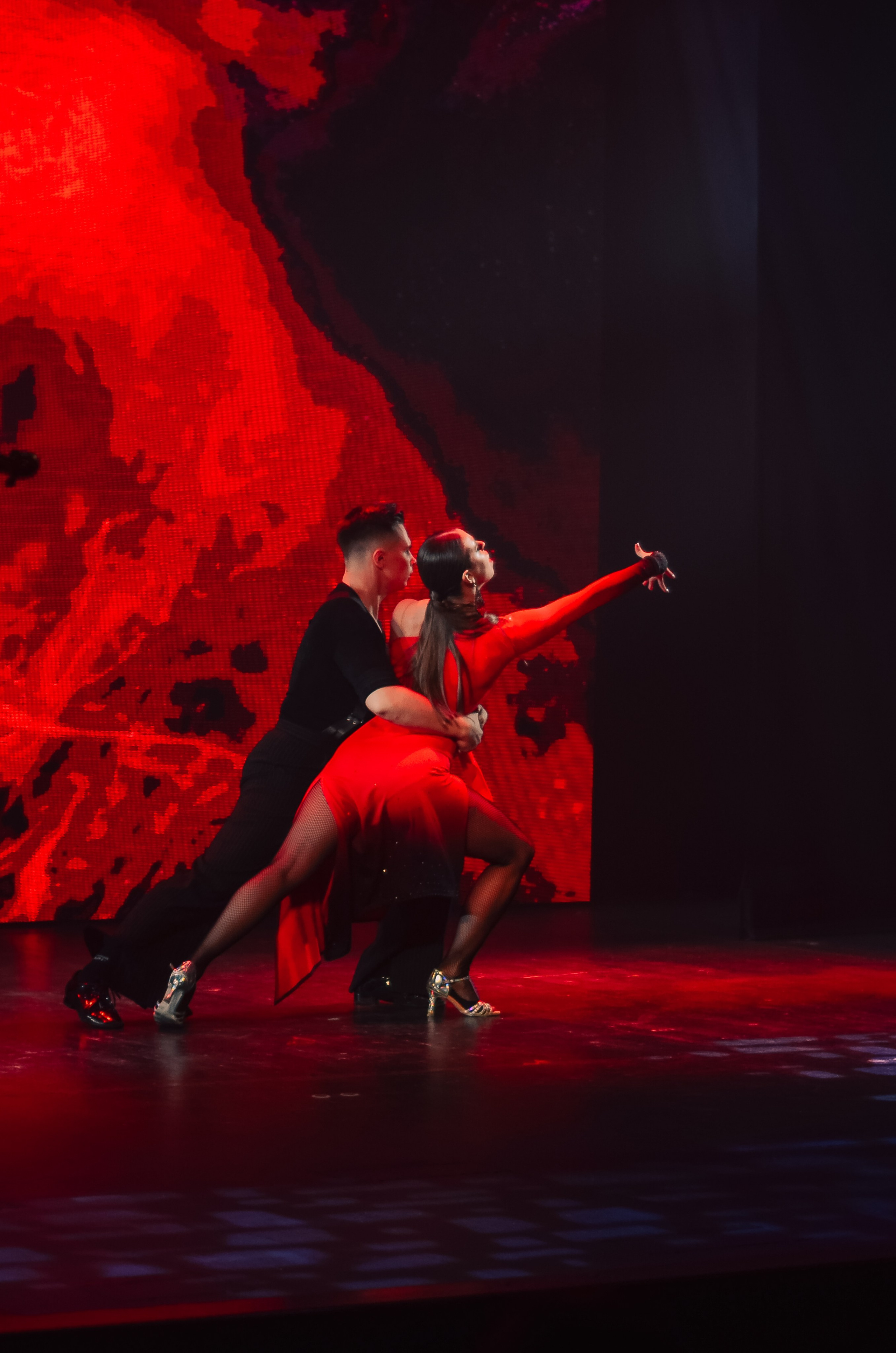 Фоторепортаж танцевального мероприятия. Денисова Аля — фотограф для парных съемок и индивидуальных историй в Барнауле