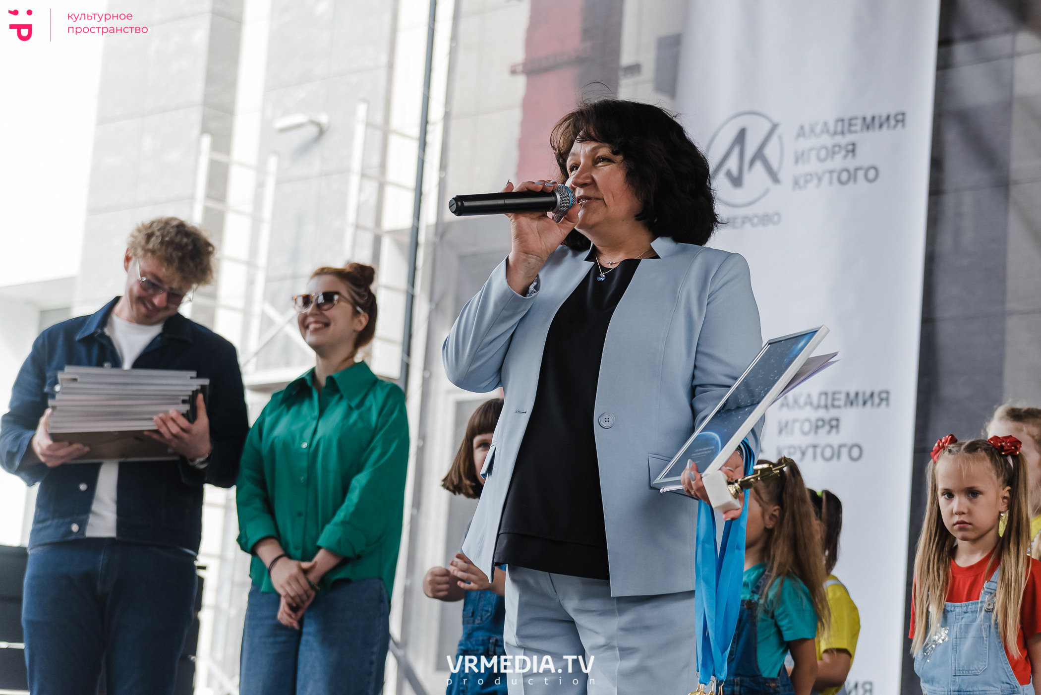 19.06.2022 — День рождения академии Игоря Крутого. Репортажный фотограф в Кемерово