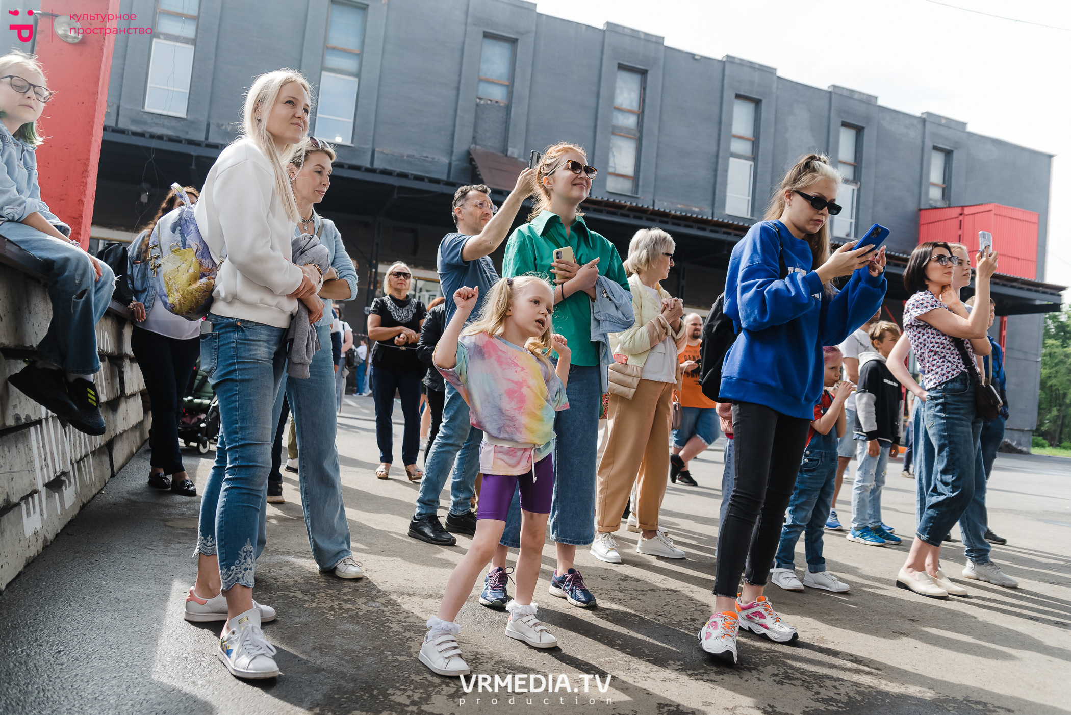 19.06.2022 — День рождения академии Игоря Крутого. Репортажный фотограф в Кемерово