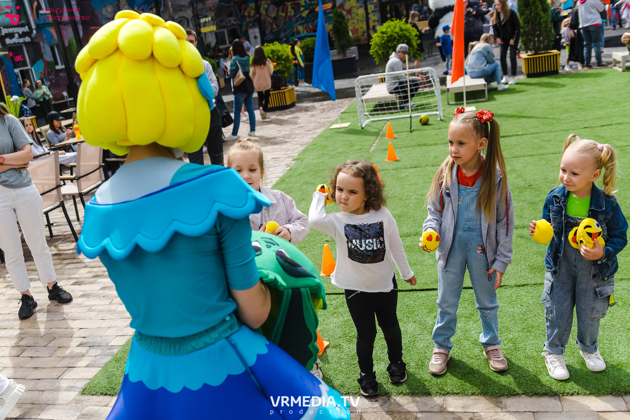 19.06.2022 — День рождения академии Игоря Крутого. Репортажный фотограф в Кемерово