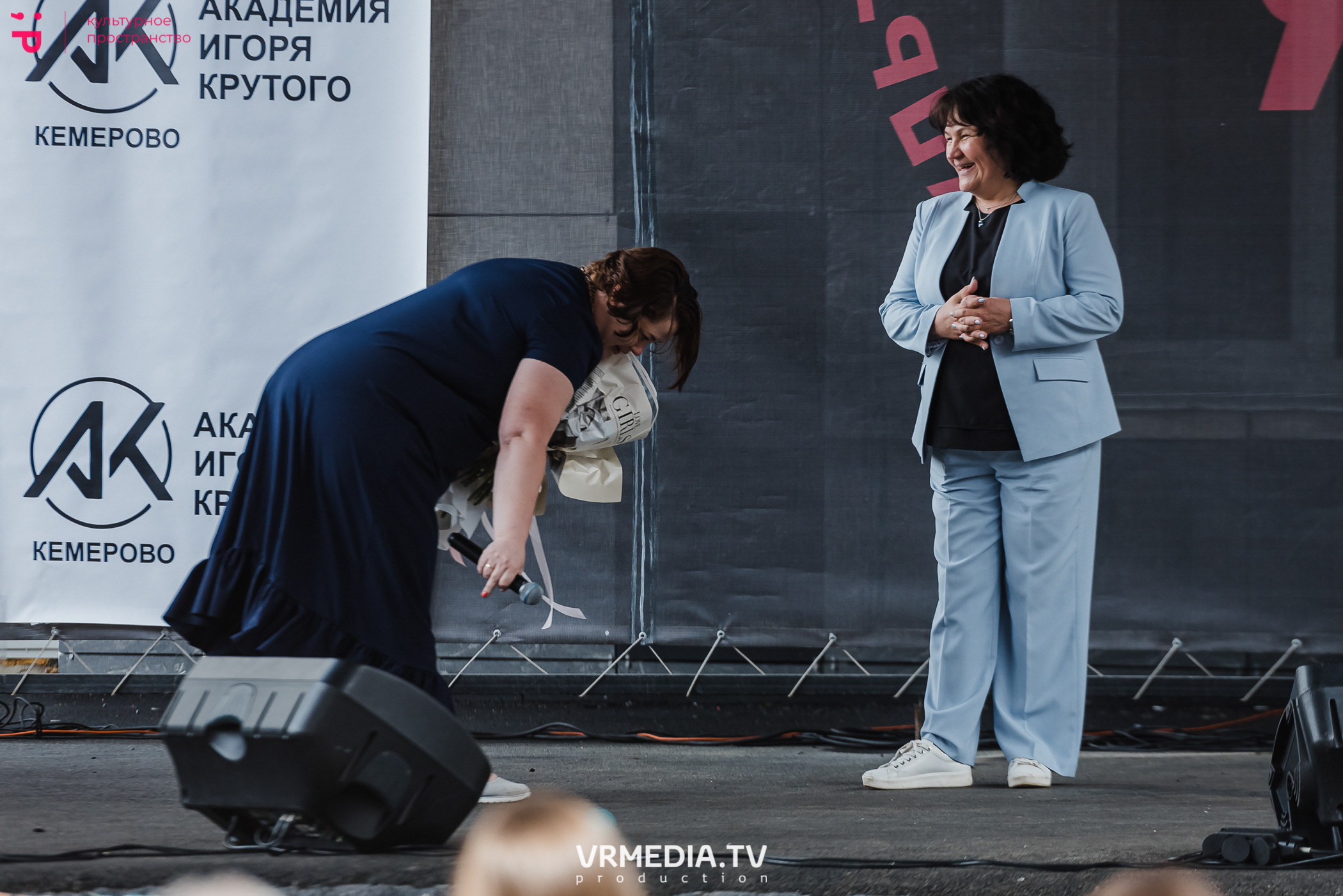 19.06.2022 — День рождения академии Игоря Крутого. Репортажный фотограф в Кемерово