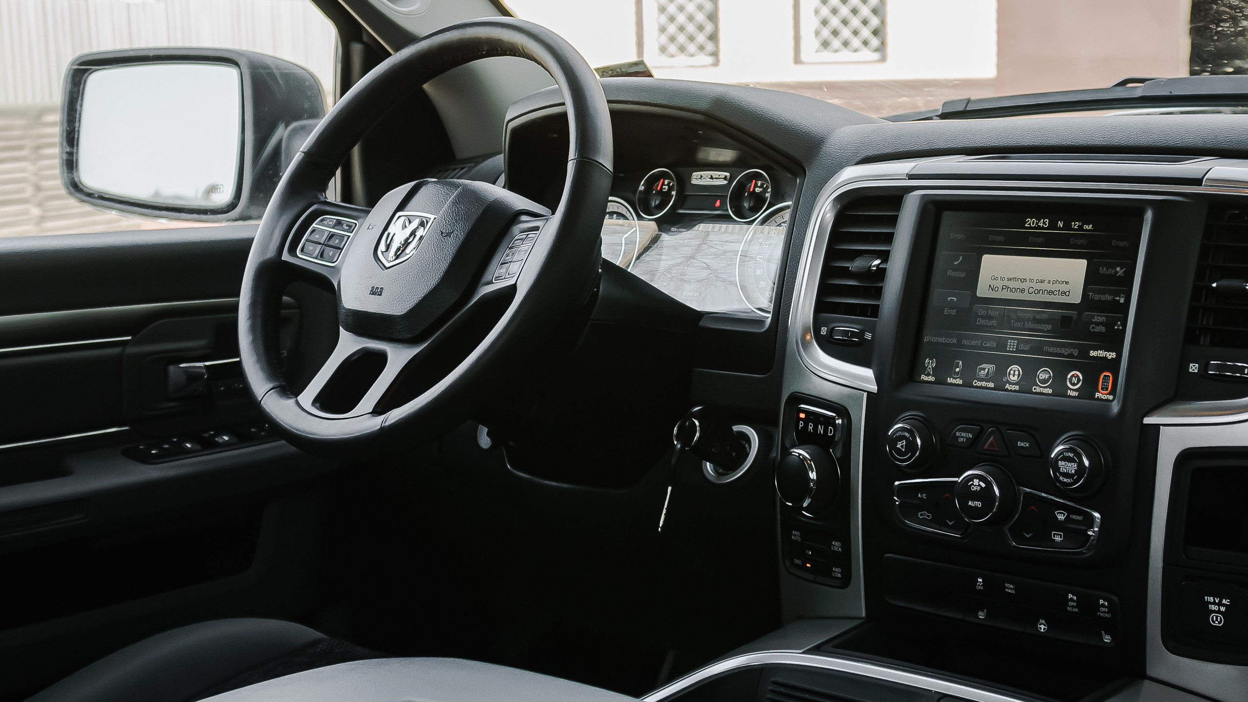 Dodge RAM1500. Репортажный фотограф в Кемерово