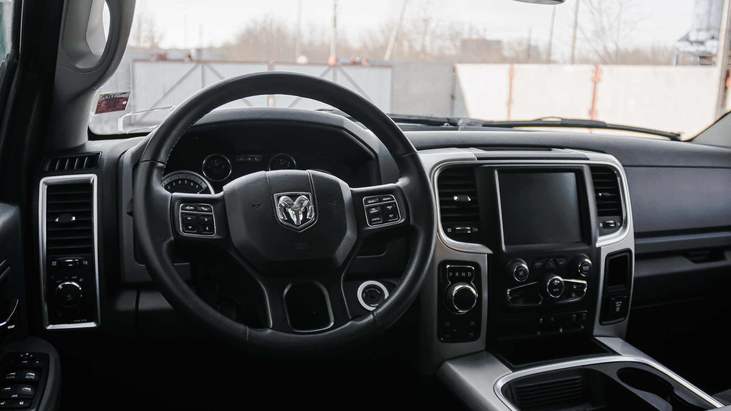 Dodge RAM1500. Репортажный фотограф в Кемерово