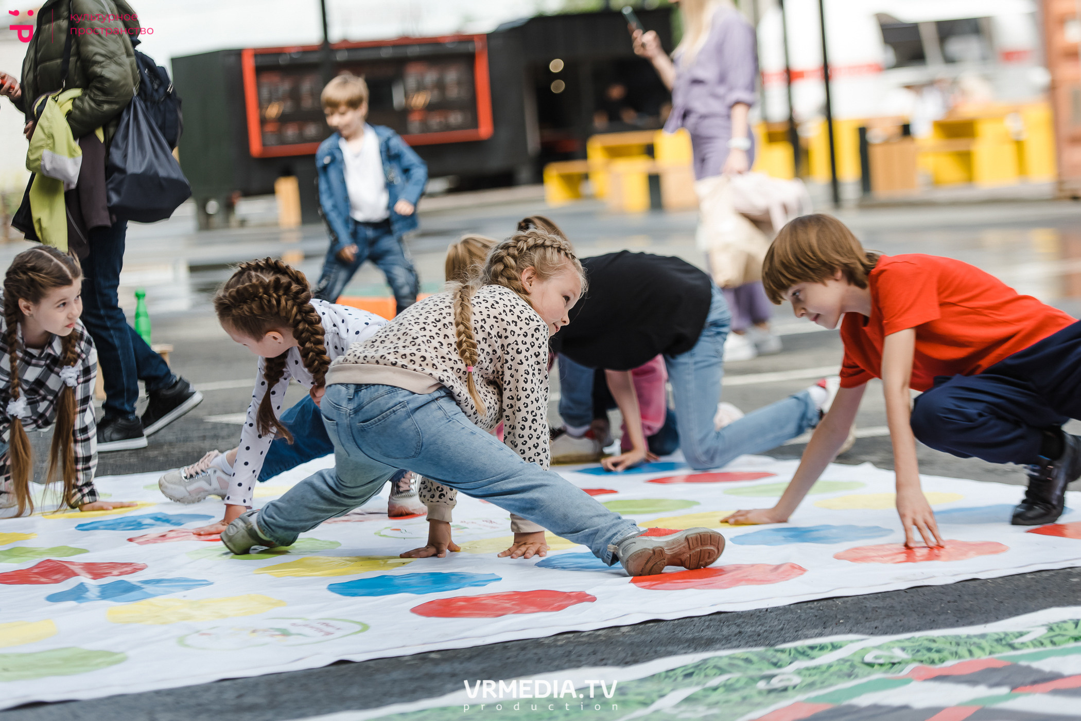 19.06.2022 — День рождения академии Игоря Крутого. Репортажный фотограф в Кемерово