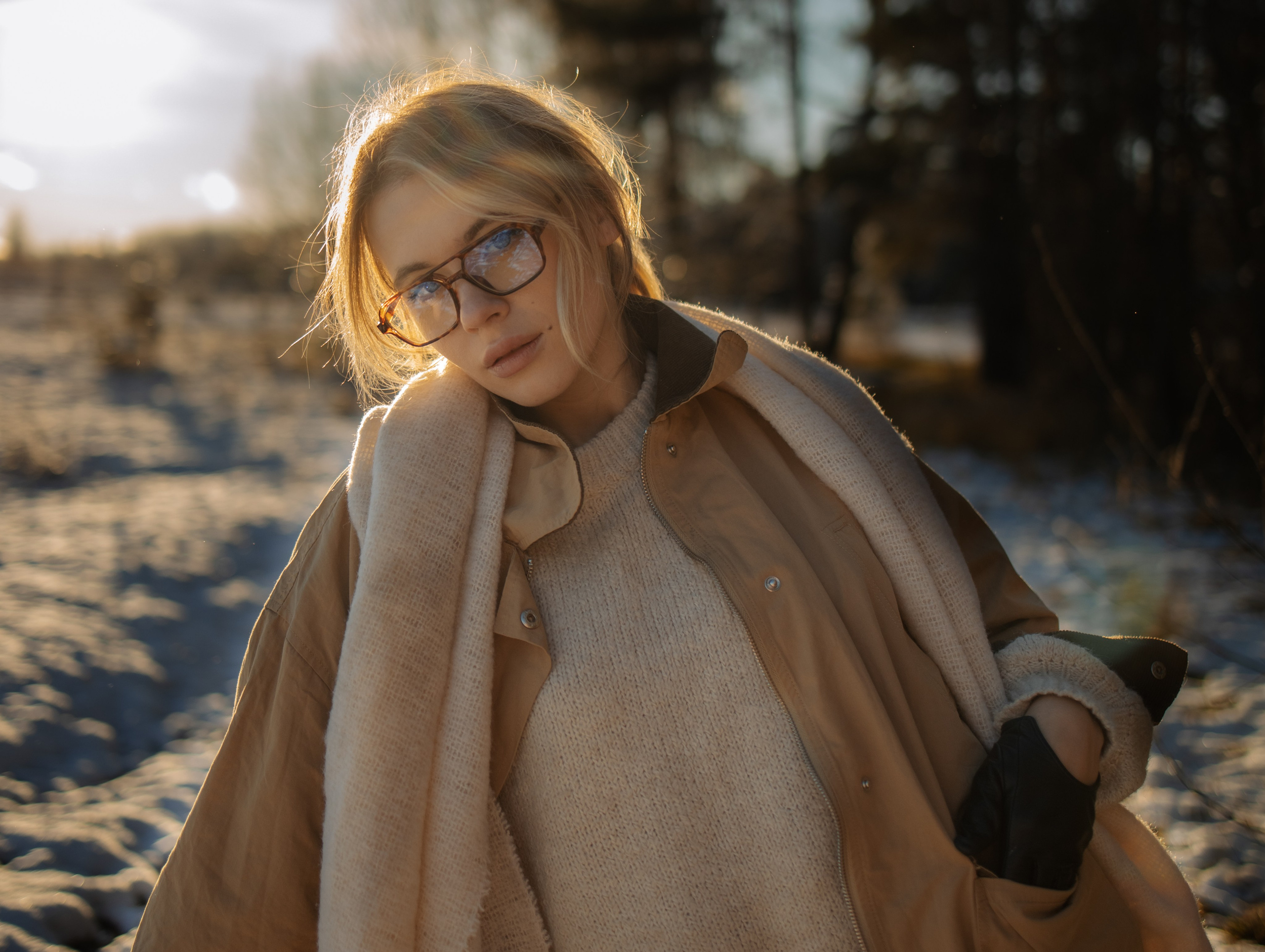 Фотосессия на ранчо зимой с красивой девушкой. Фотограф Углич и Ярославль Ольга Тятюшкина