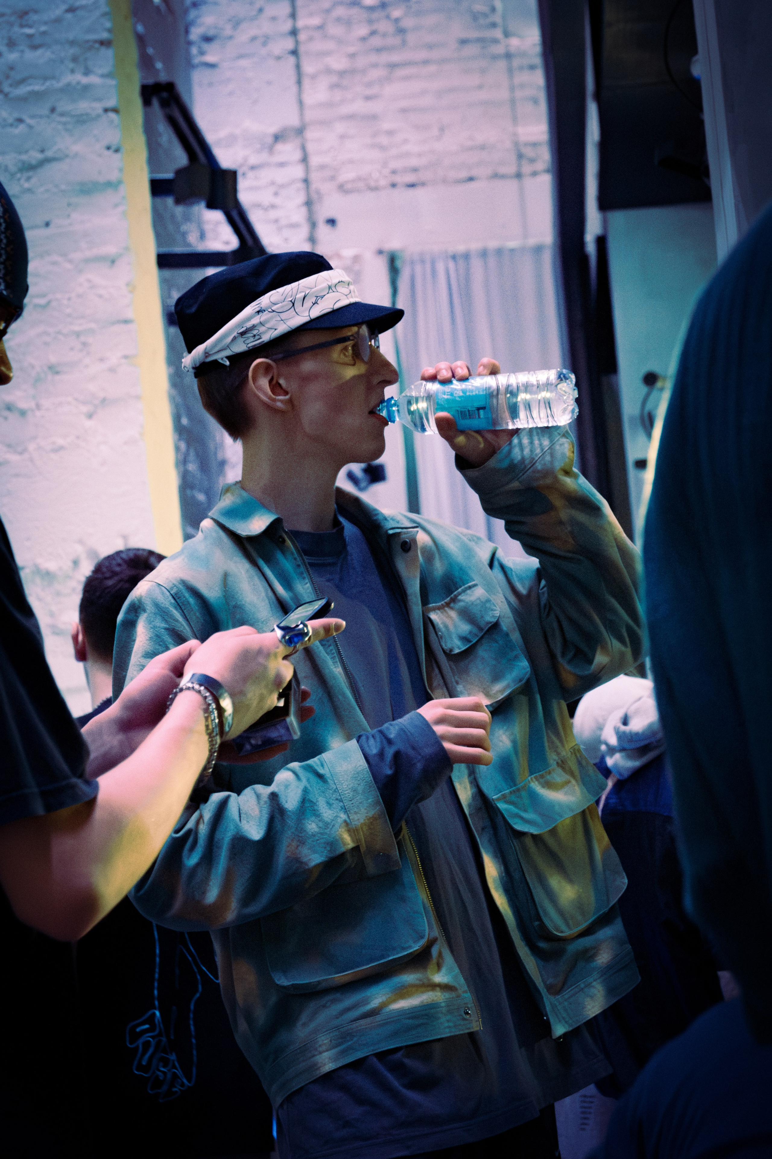 ODD BATTLE 04/05 (@youlovebu). Соня бу тебя сфоткала