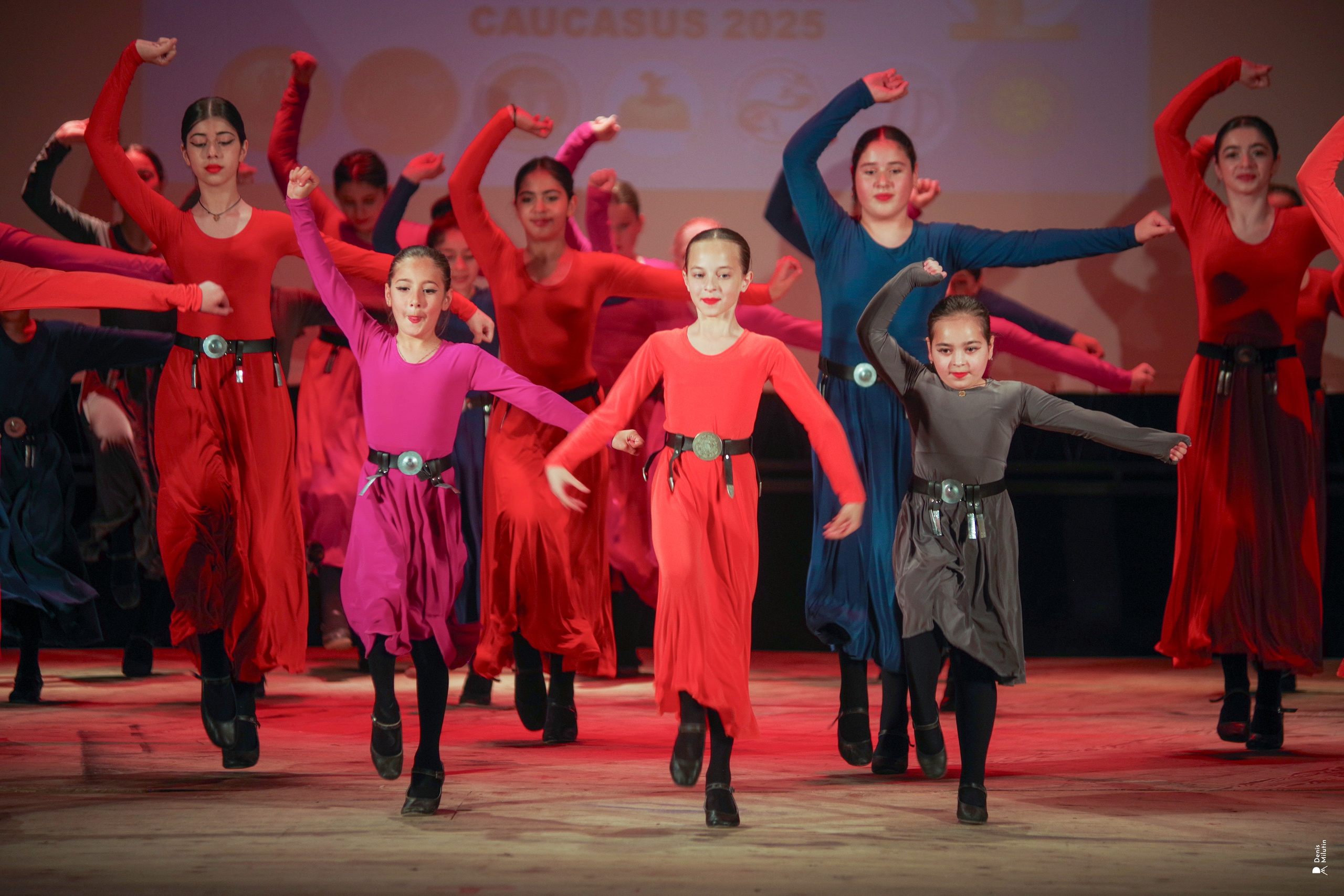 Танцы в прекрасном Они. Портретный фотограф Денис Милютин