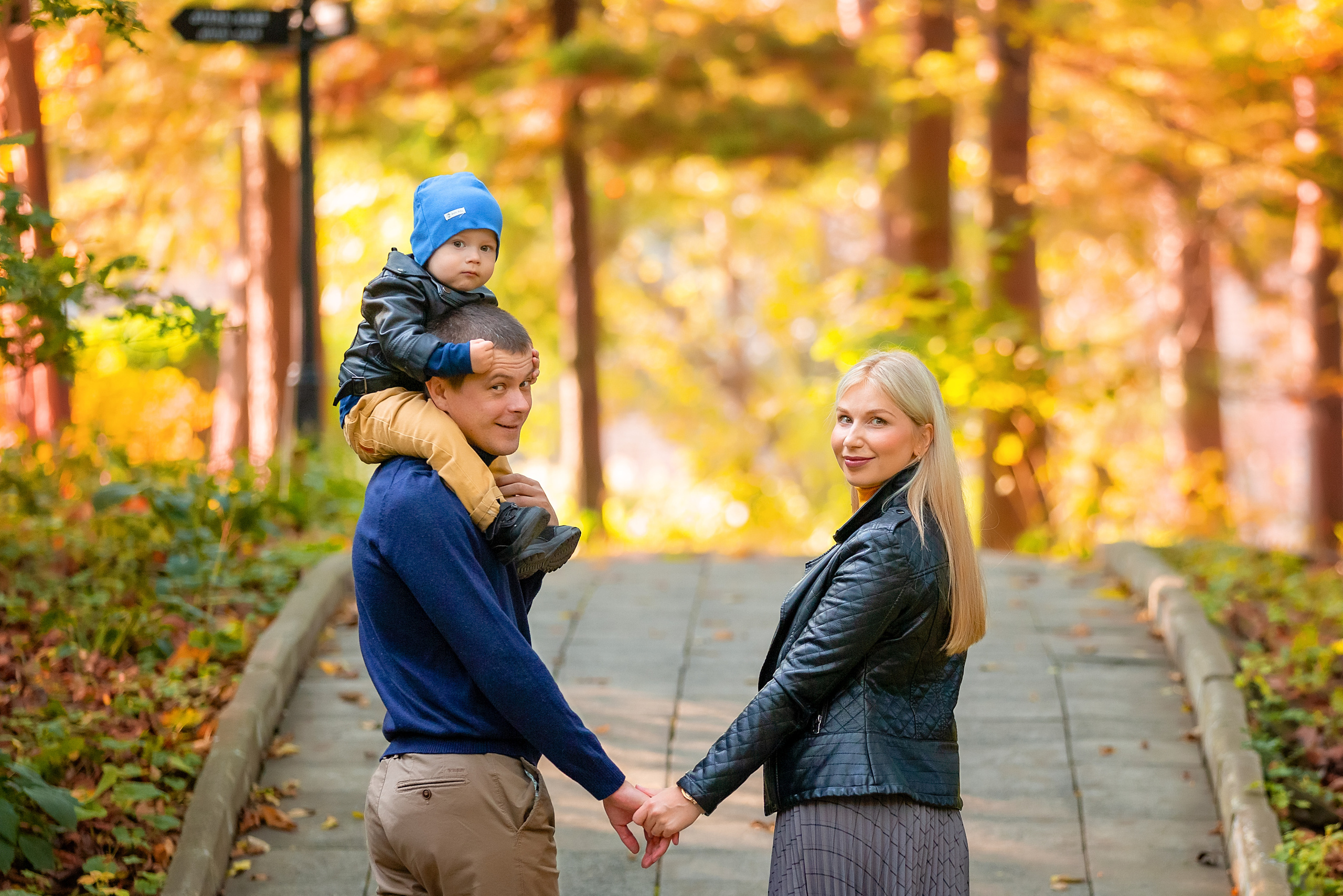 Золотая осень. Александра. Стильный выпускной альбом Владивосток фотограф Вероника Мигачева