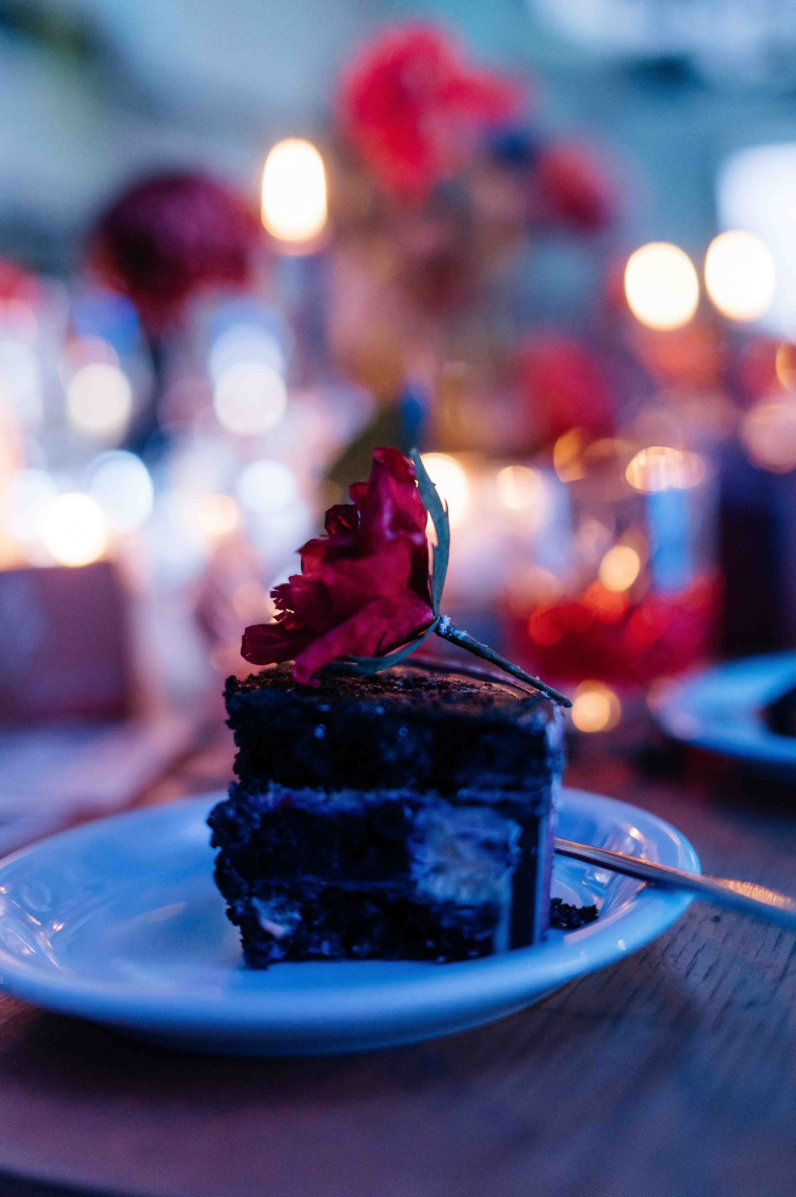 Утро невесты в гостинице. Свадебный и семейный фотограф в Котласе Никита Попов