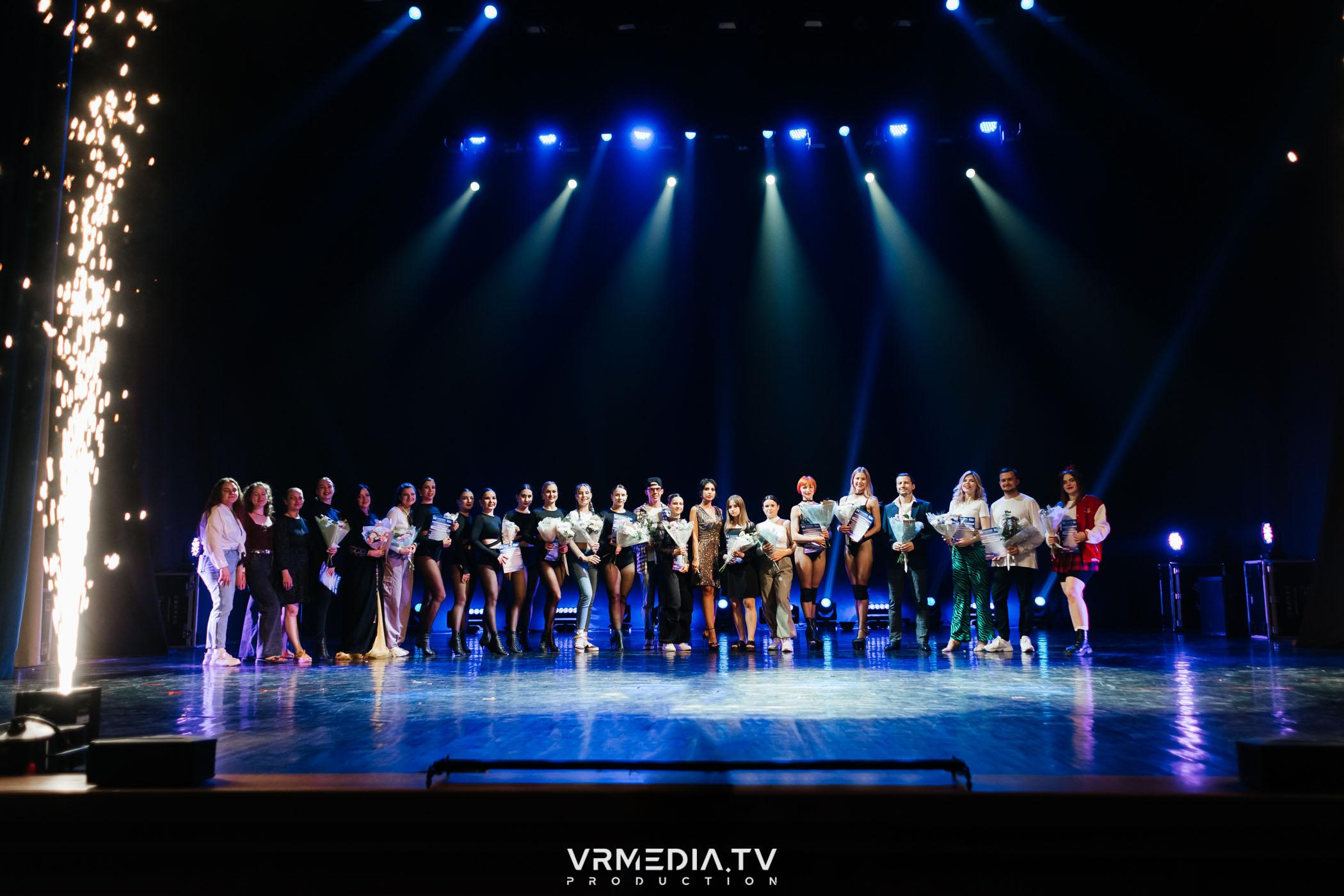 Пока все в доме