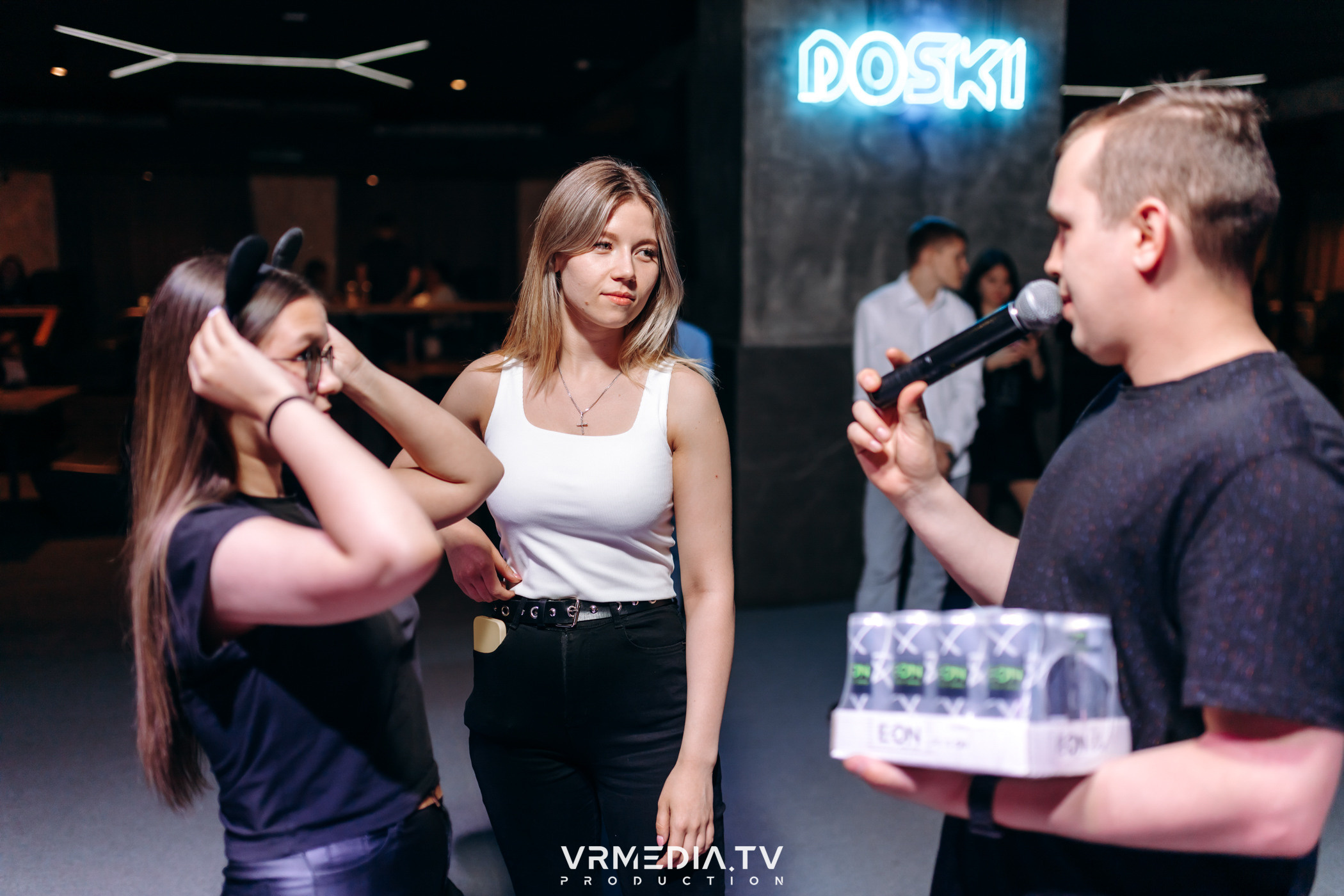 Выходные в баре «DOSKI»