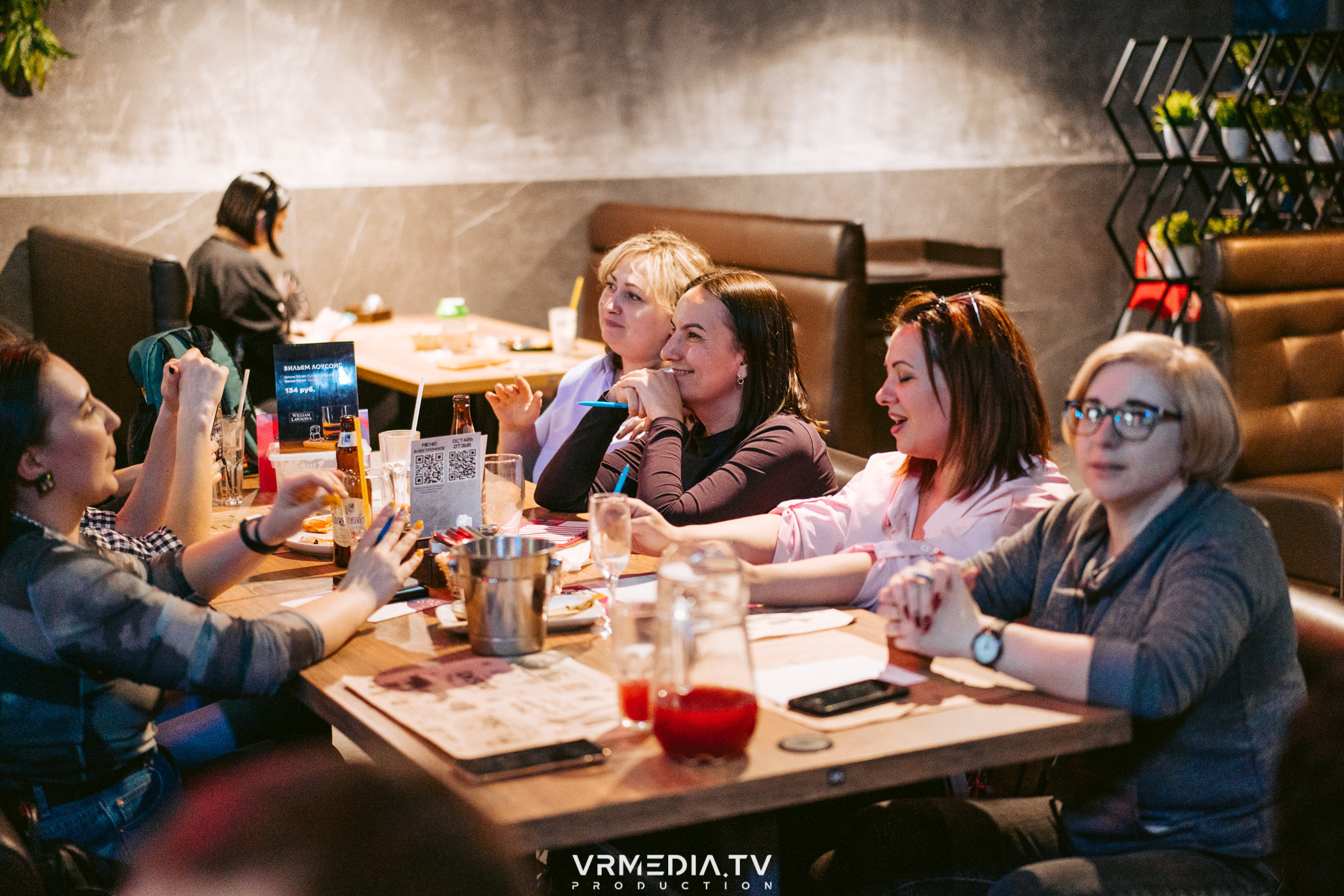 WoW QuiZ в баре «DOSKI»