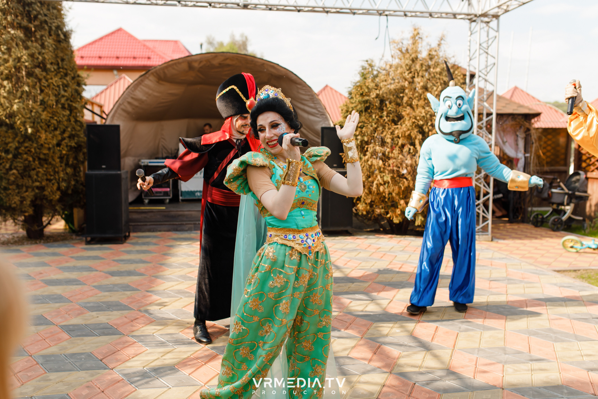 «Восточная сказка» в ресторане «Лазурный берег»