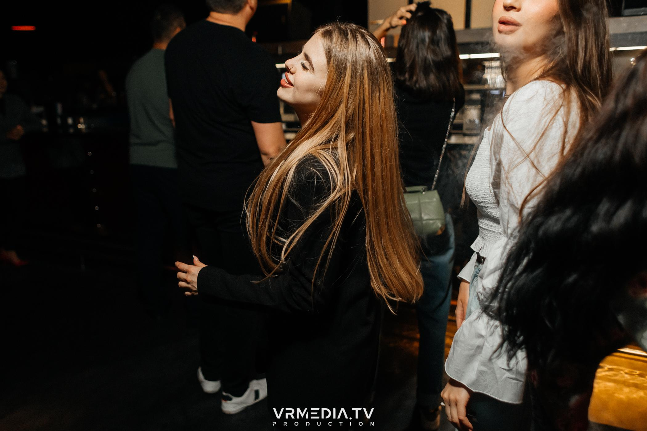 Выпускной школы диджеинга «Атмосфера»