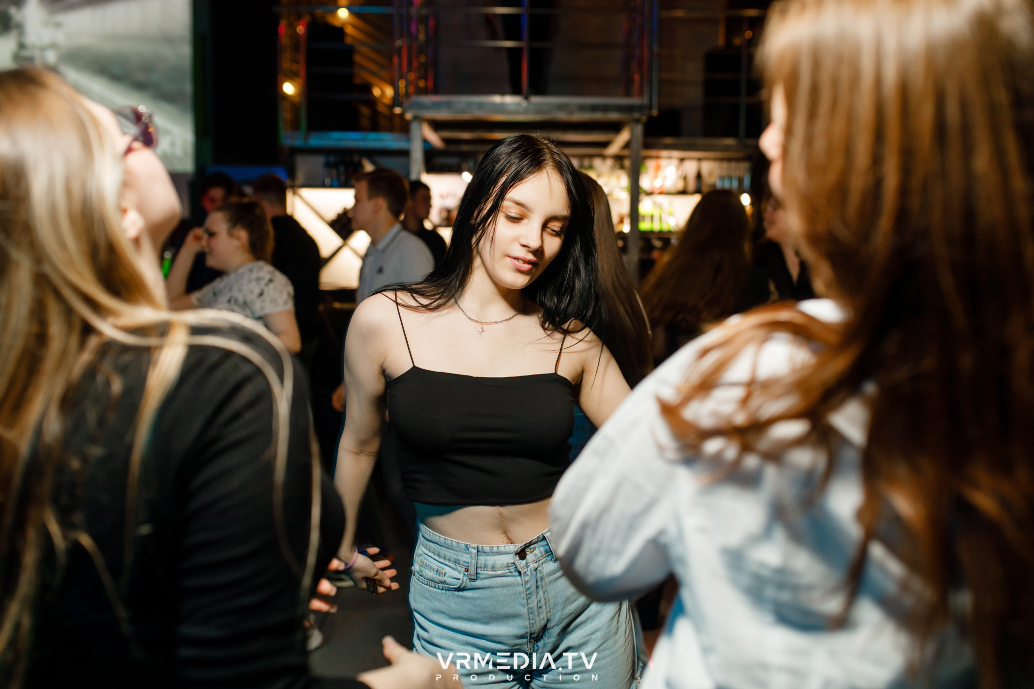 Выходные в баре «DOSKI»