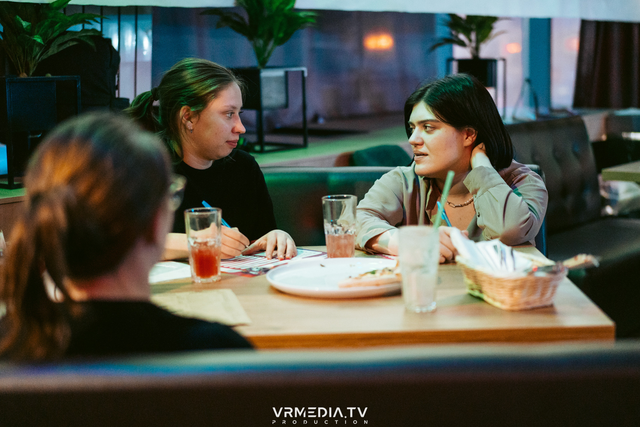 WoW QuiZ в баре «DOSKI»