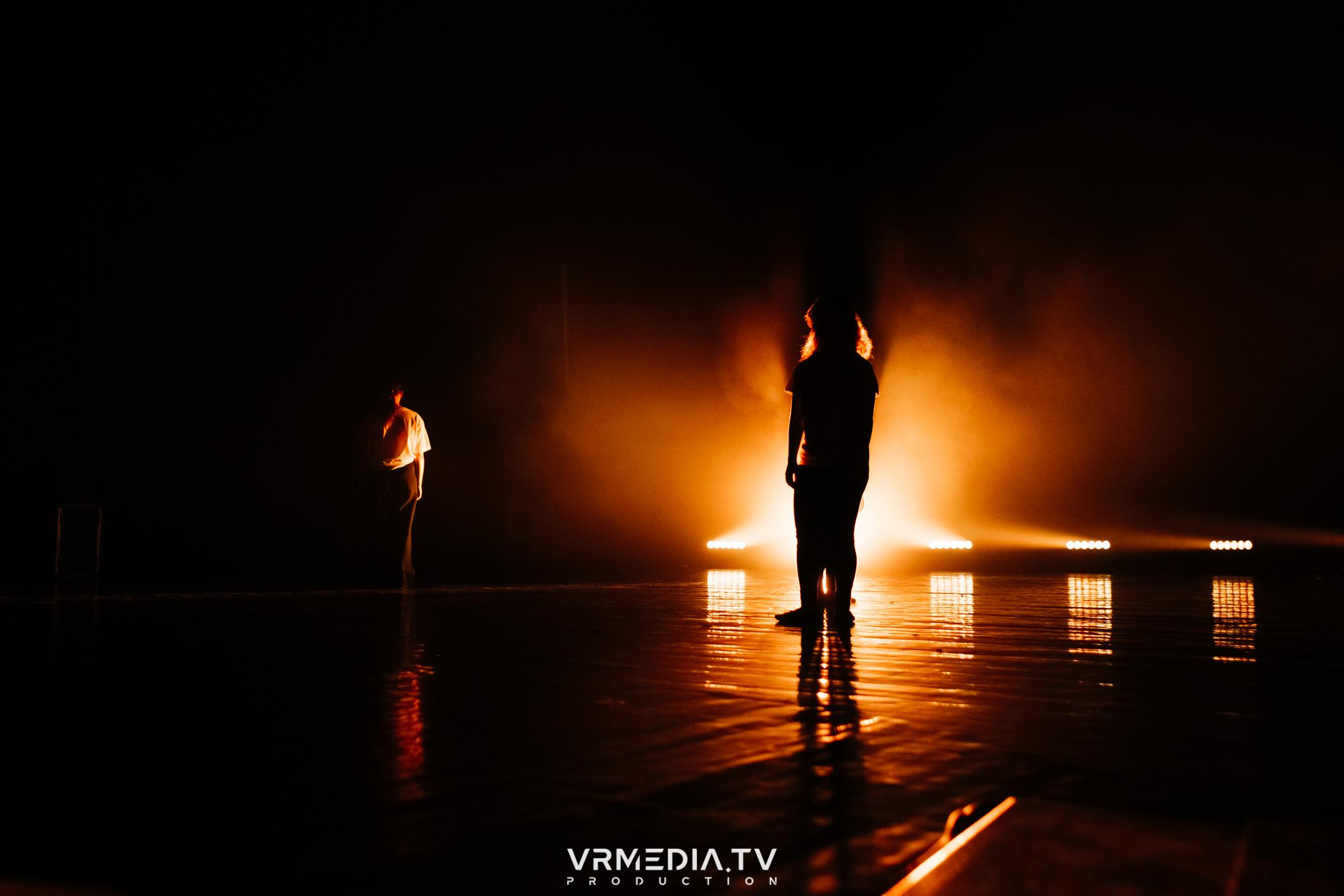 Пока все в доме