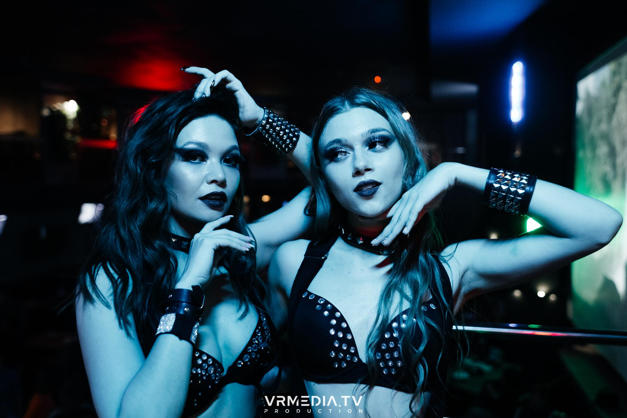 Выходные в баре «DOSKI»