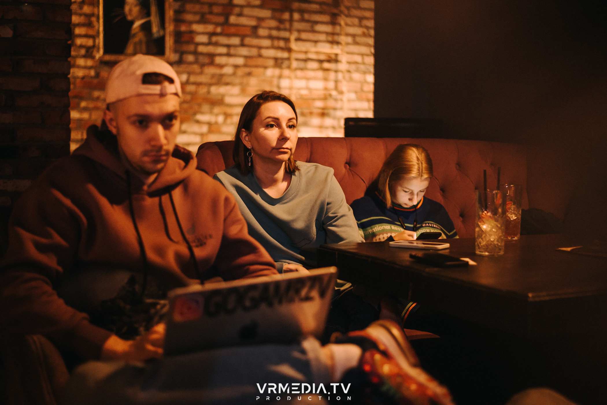 «ДАВАЙ ЧЕСТНО?» в баре-рюмочной «ТОЛК»