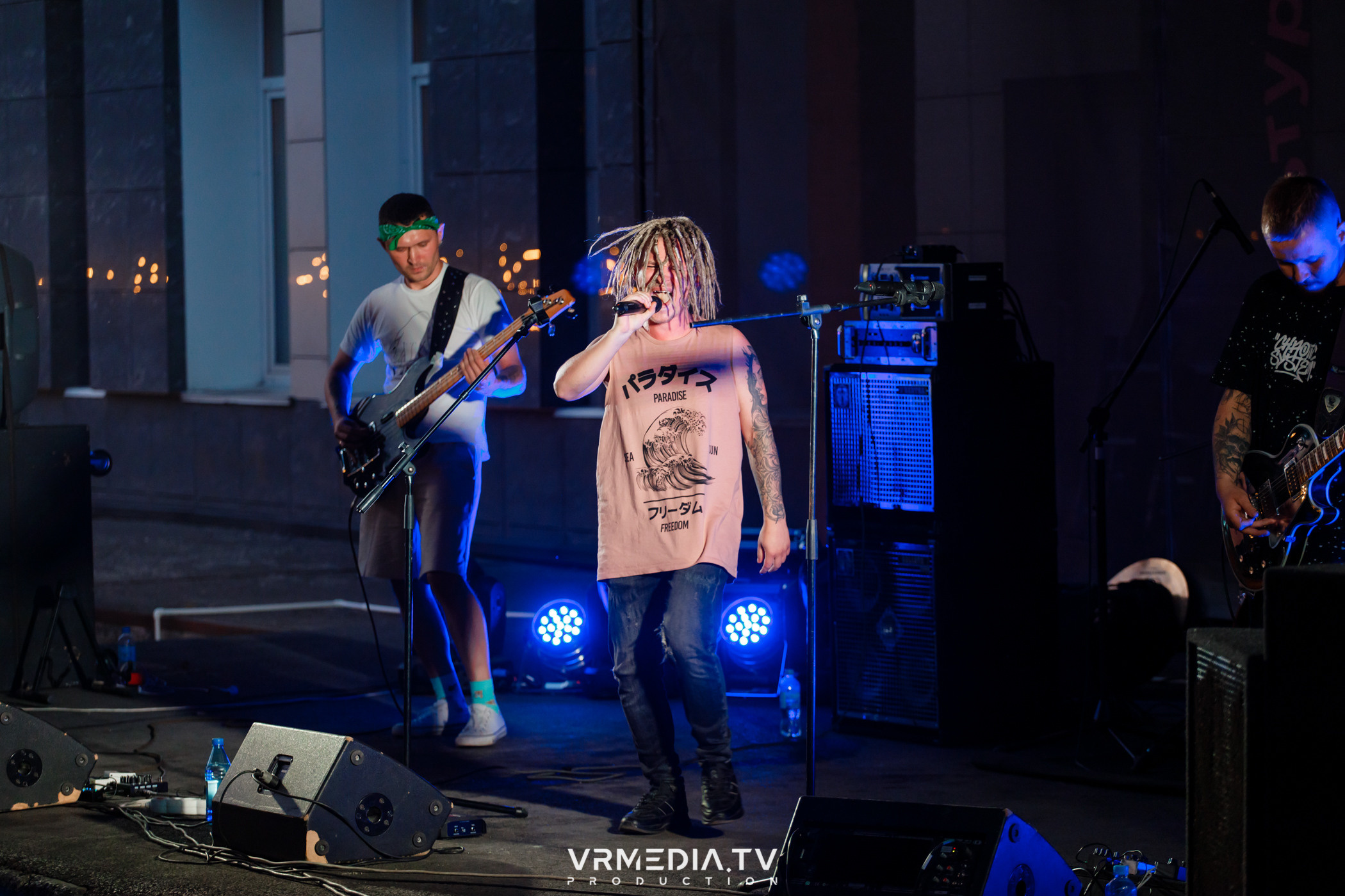 XVIII открытый городской рок-фестиваль «Над землёй» в культурном прост