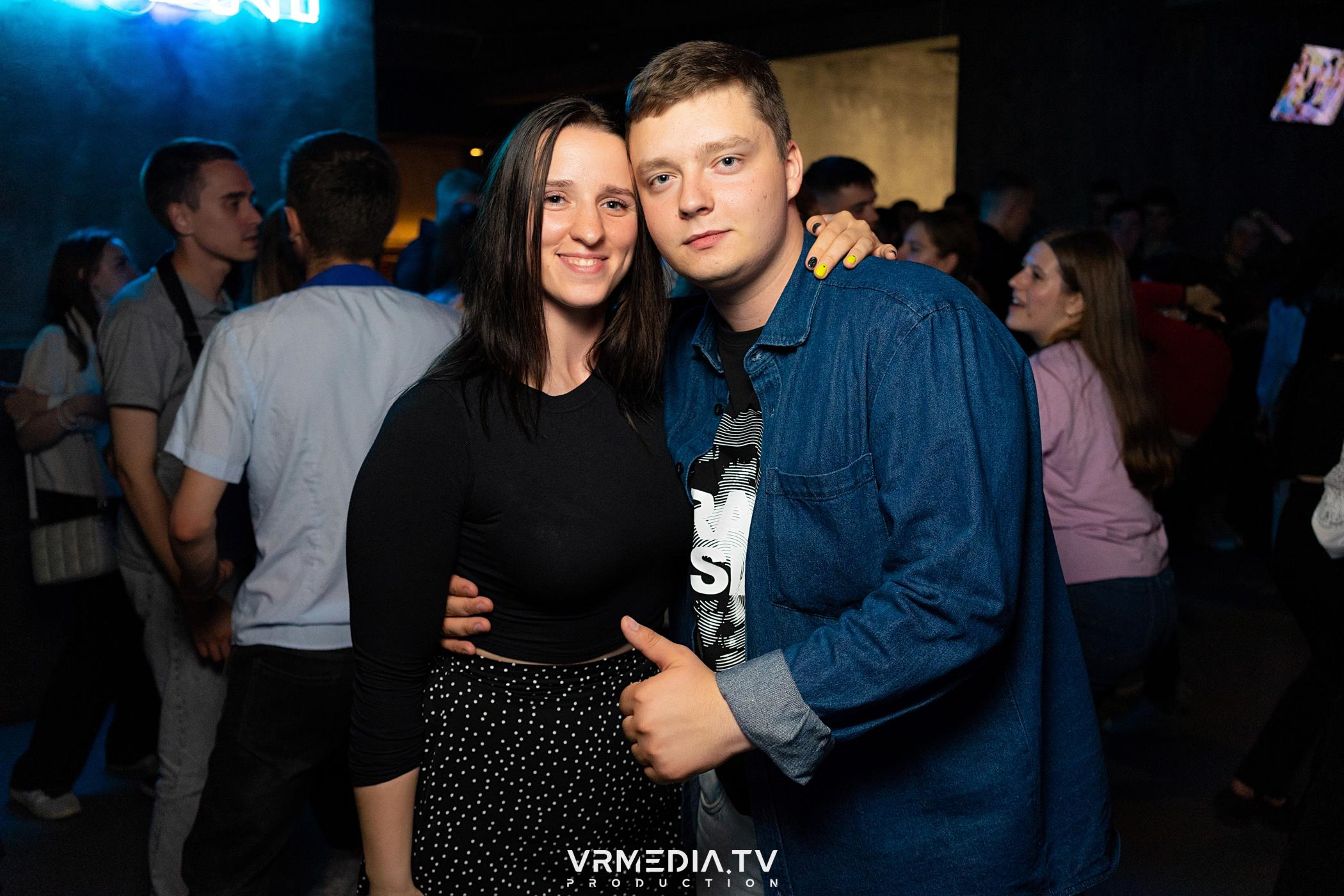 Выходные в баре «DOSKI»