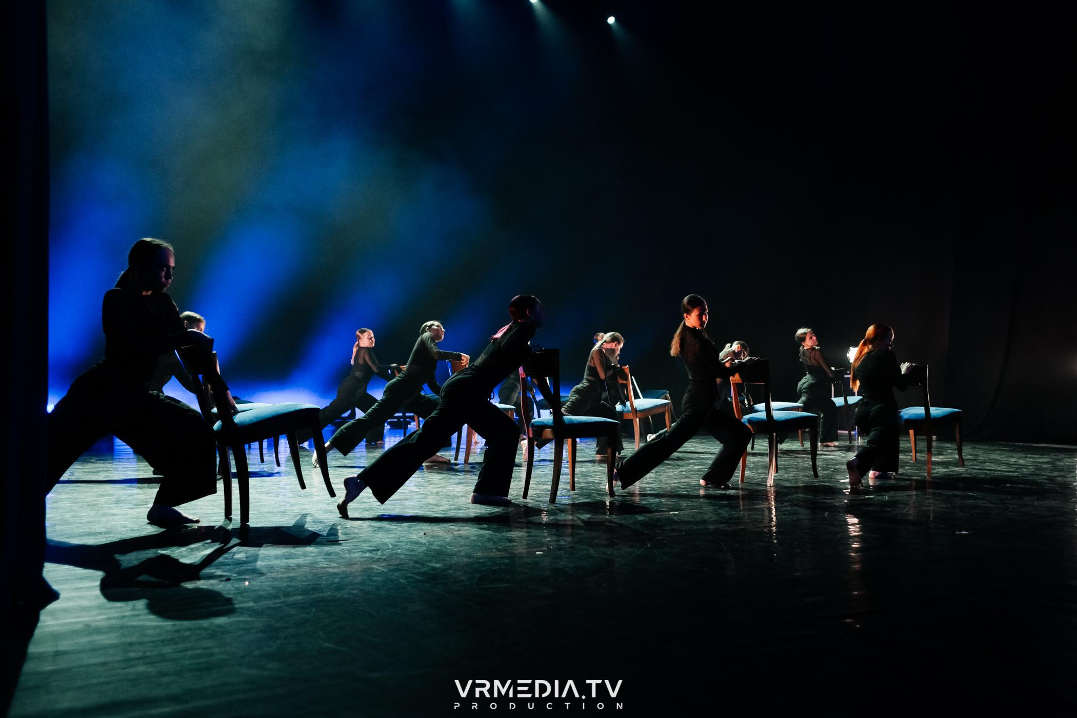 Пока все в доме