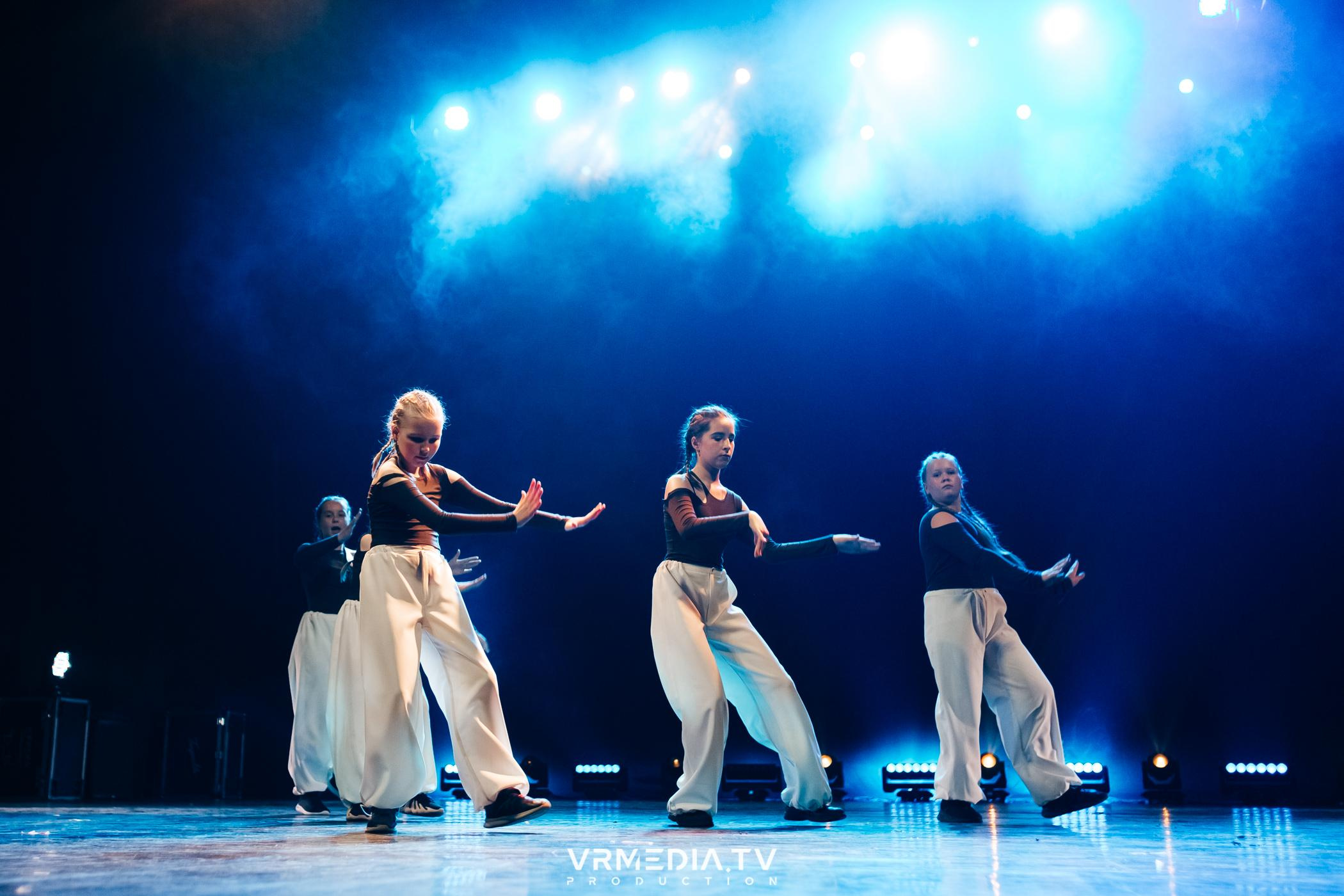 Пока все в доме