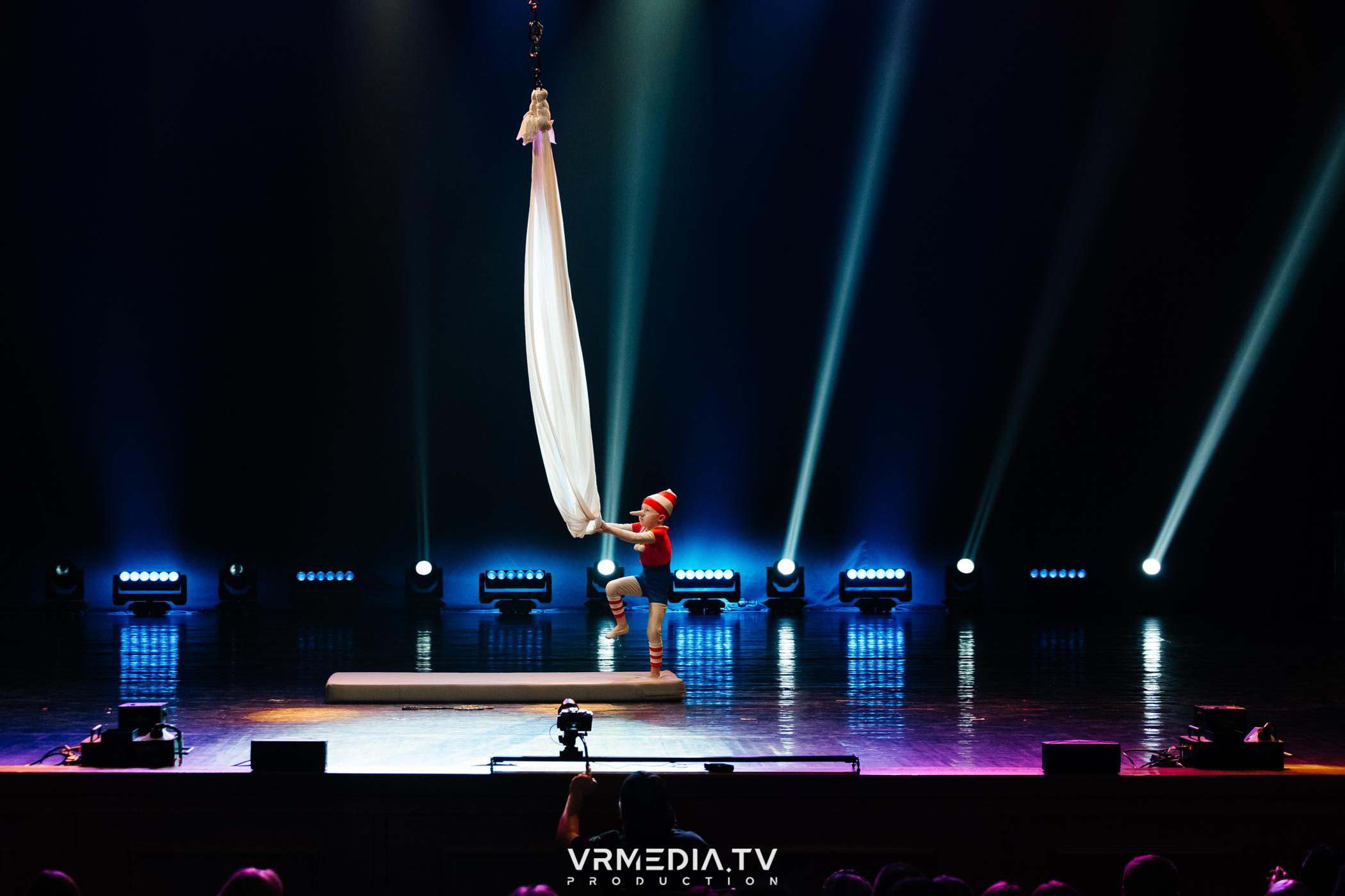 Пока все в доме