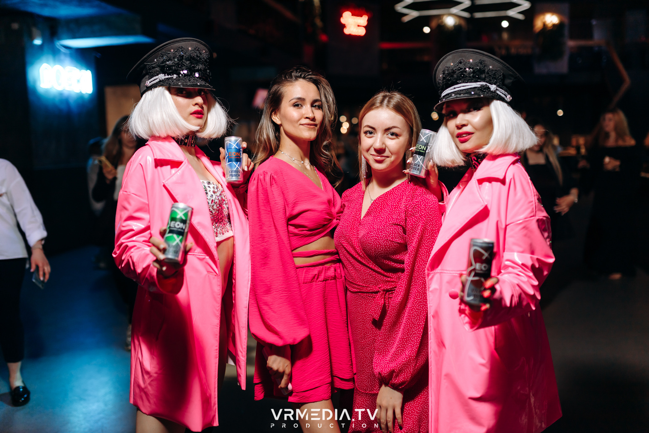 Выходные в баре «DOSKI»