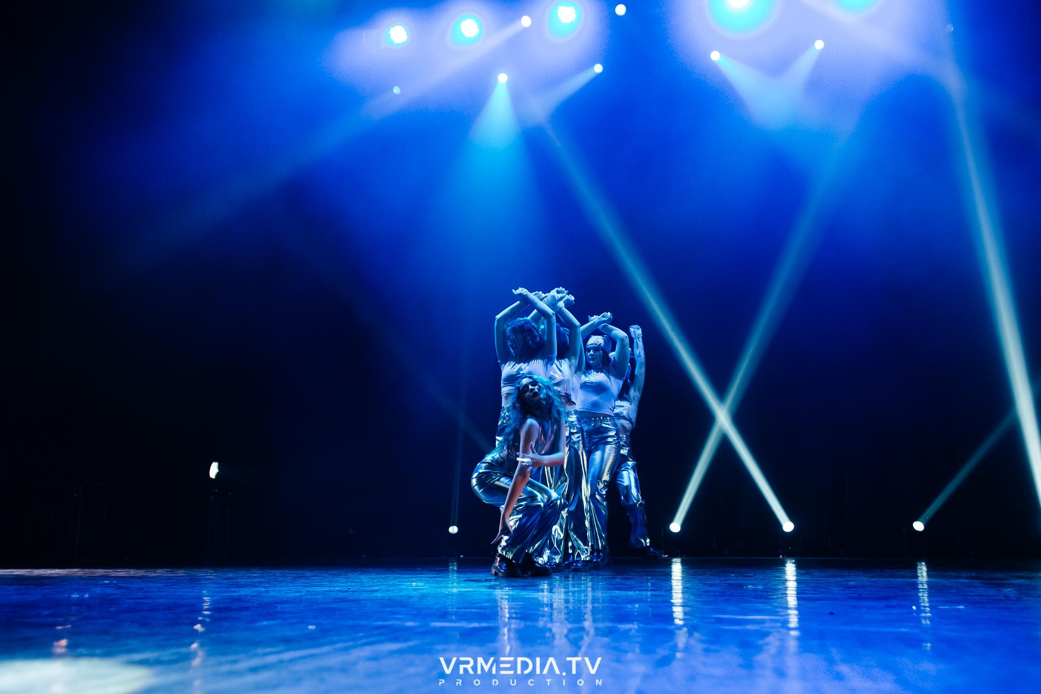 Пока все в доме