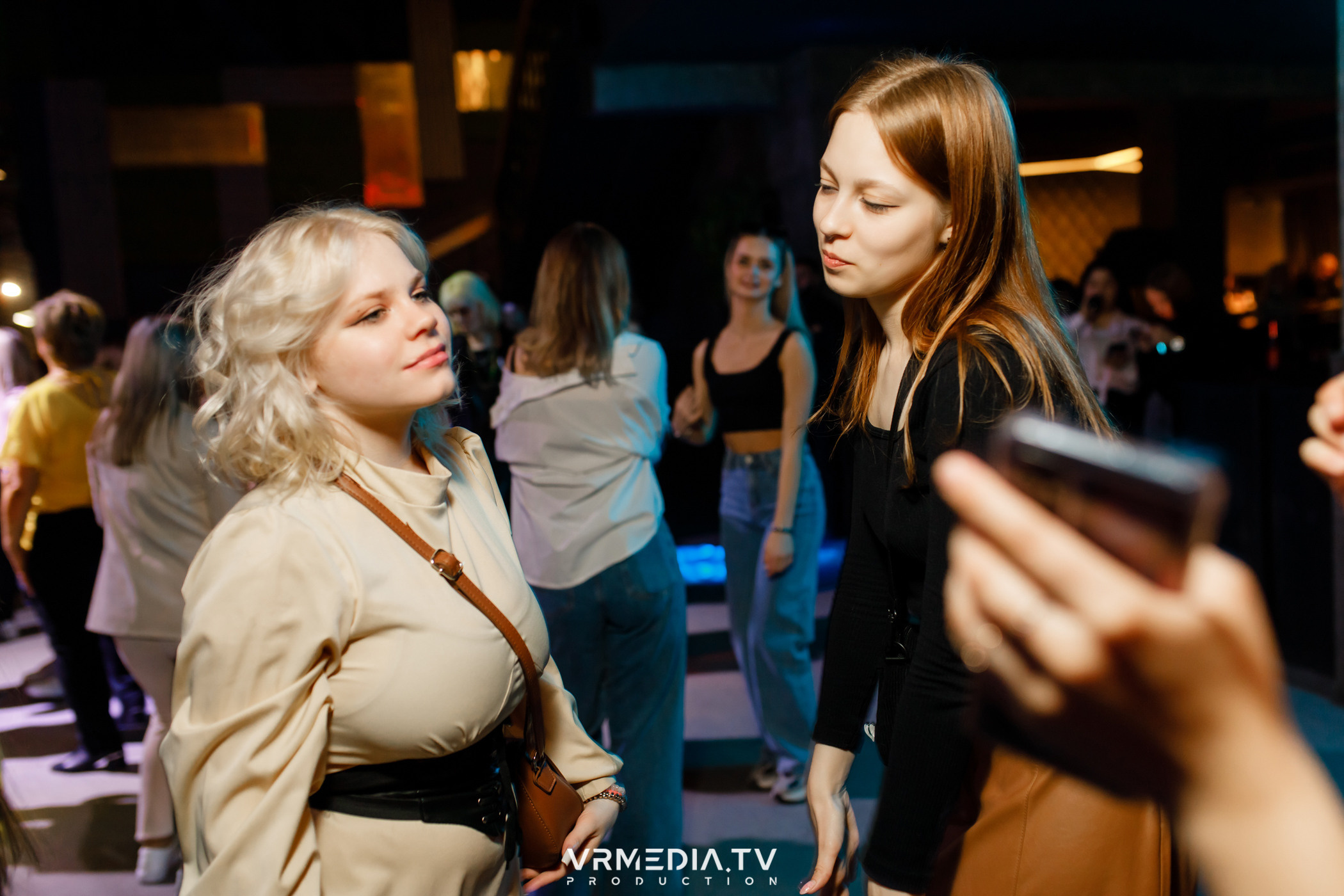 Выходные в баре «DOSKI»