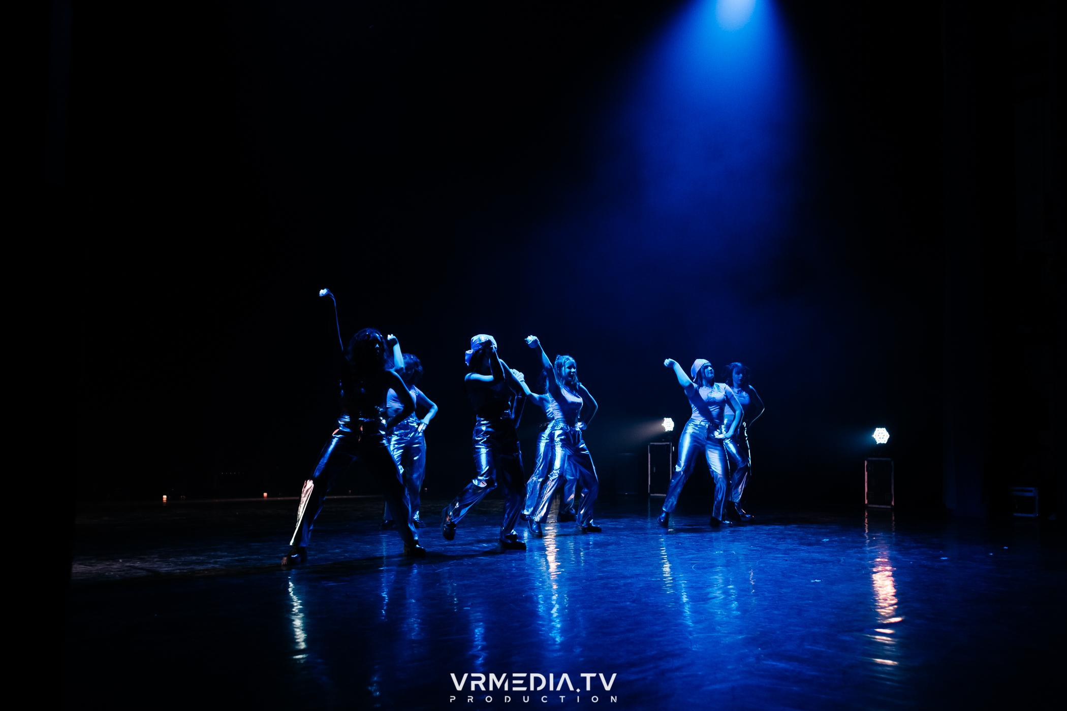 Пока все в доме