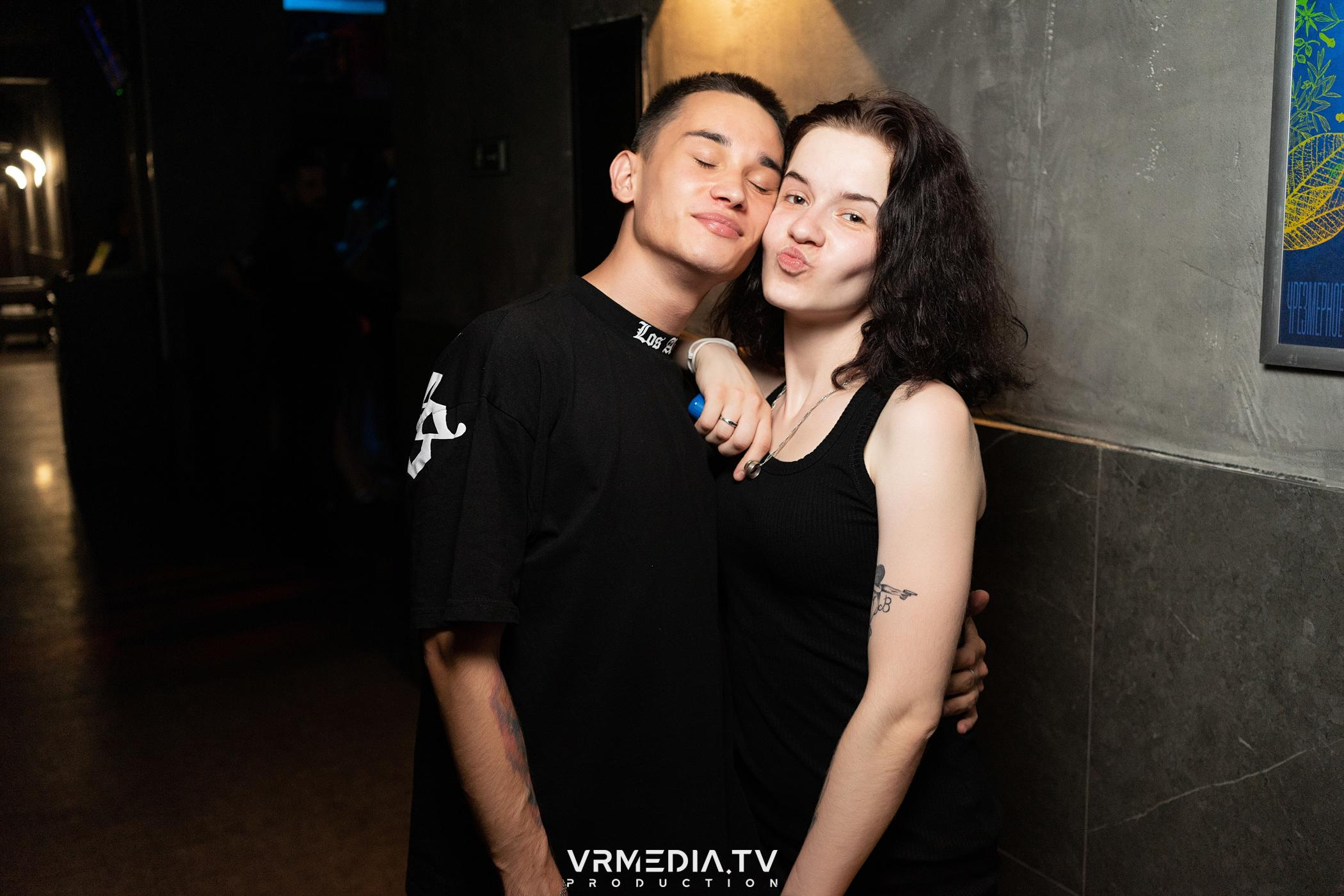 Выходные в баре «DOSKI»