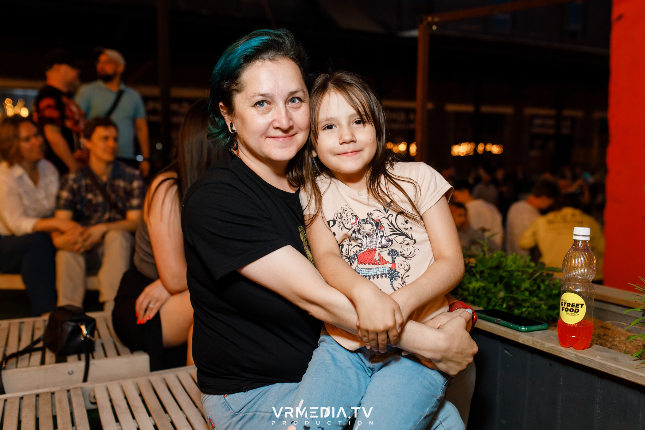 XVIII открытый городской рок-фестиваль «Над землёй» в культурном прост