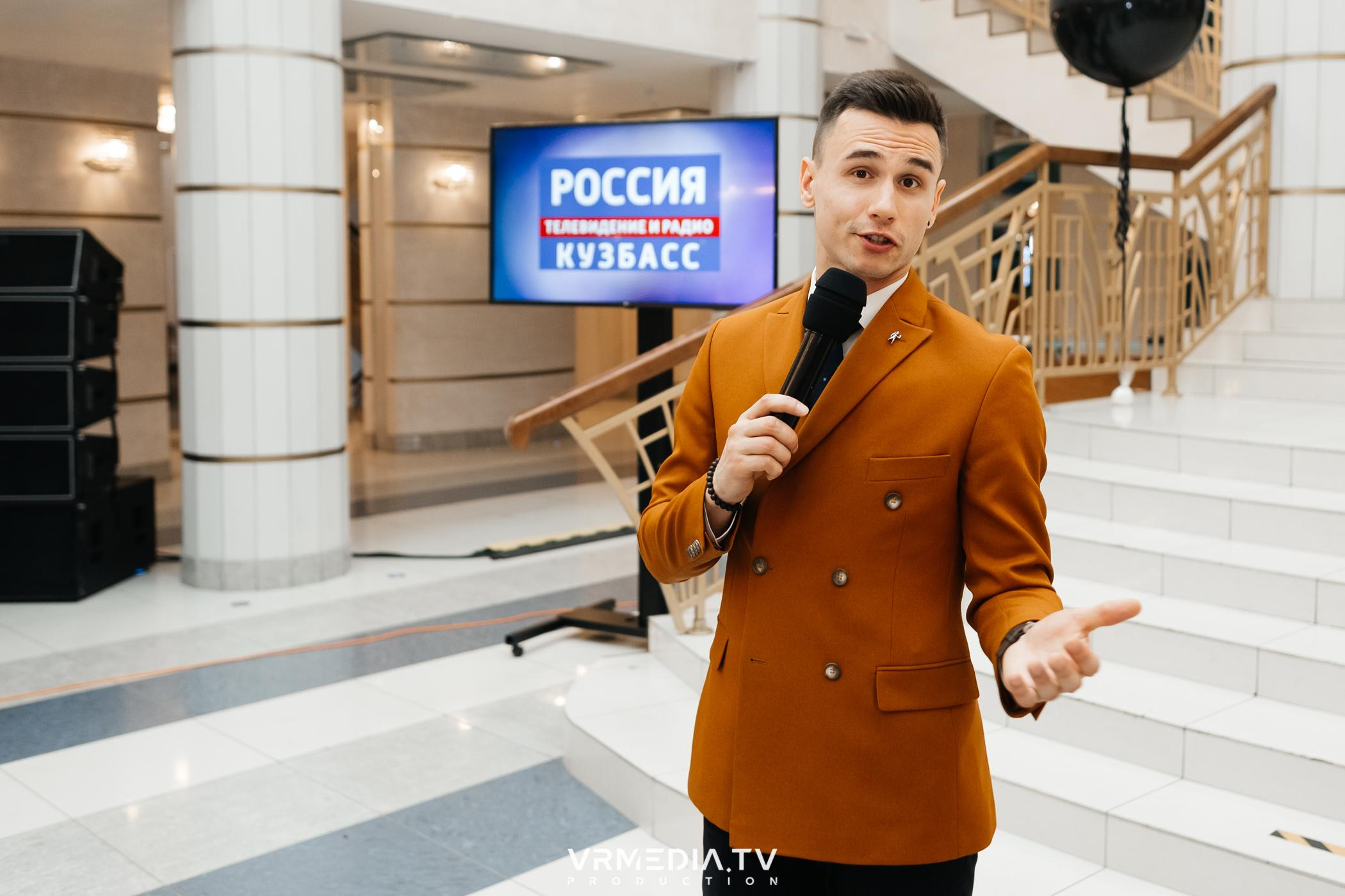 Пока все в доме