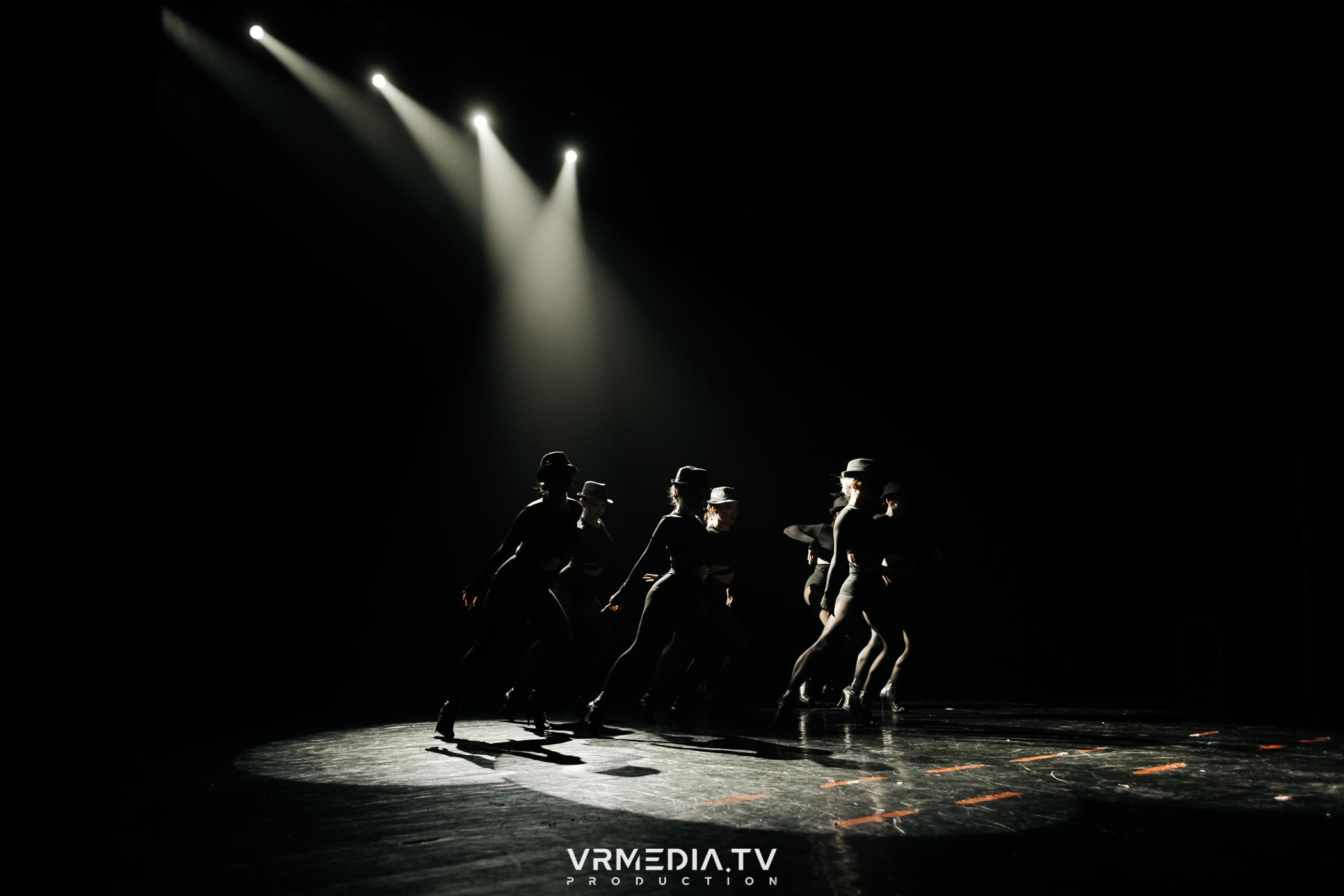 Пока все в доме