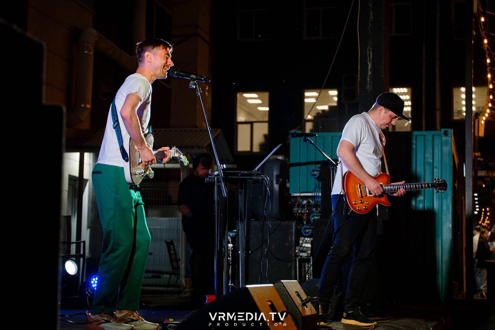 XVIII открытый городской рок-фестиваль «Над землёй» в культурном прост