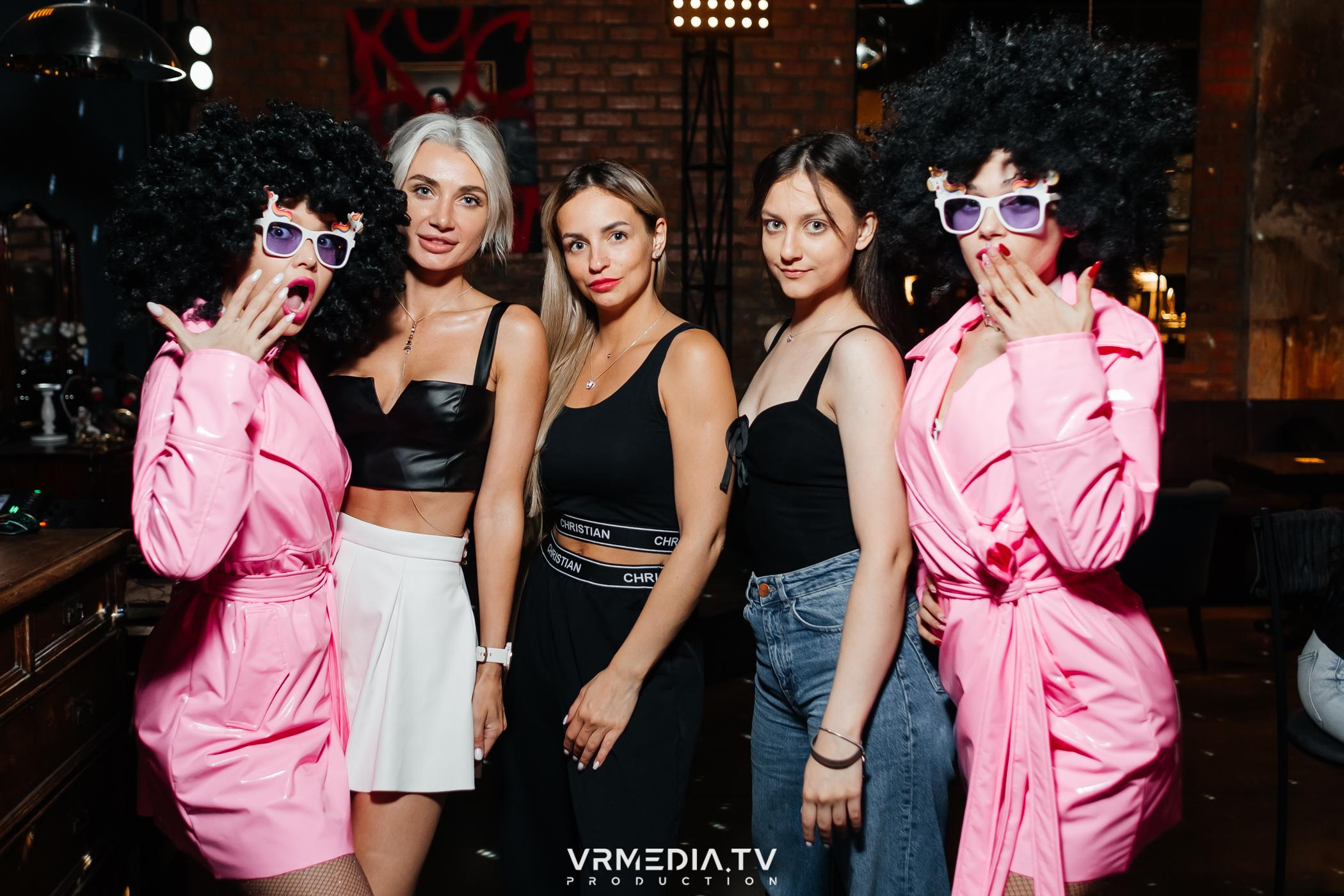 Открытие летнего сезона 2023 в культурном пространстве «Редакция»