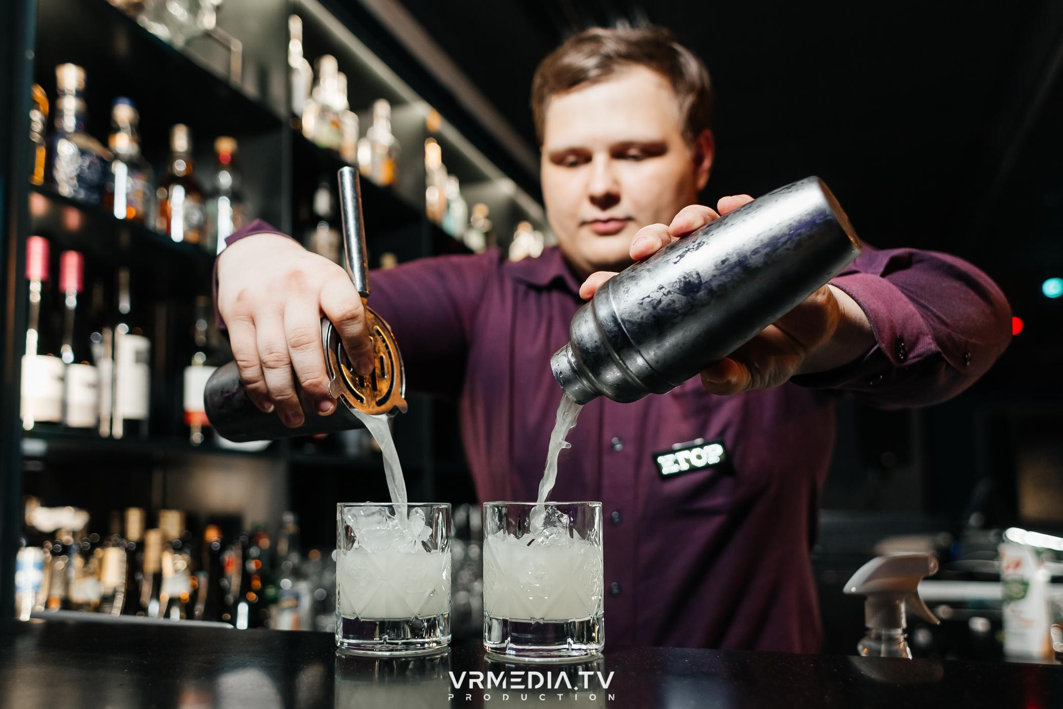 «Summer: ON» в караоке-баре «Volna»