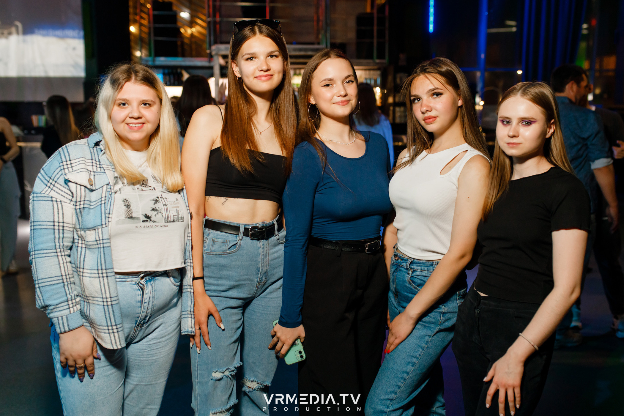 Выходные в баре «DOSKI»