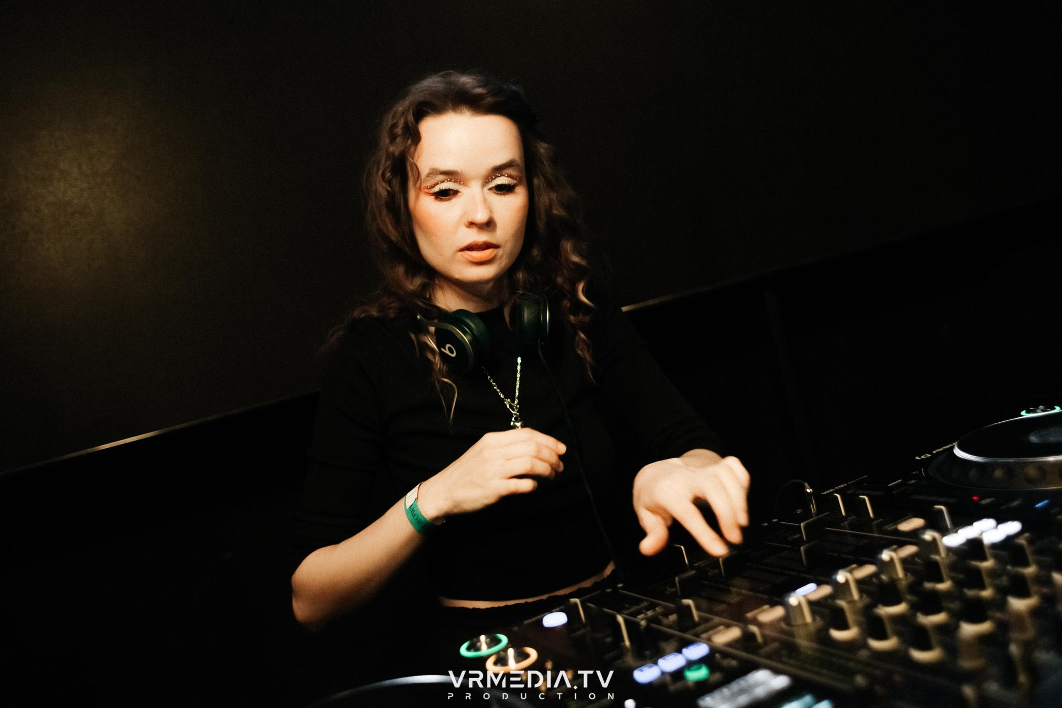 Выпускной школы диджеинга «Атмосфера»