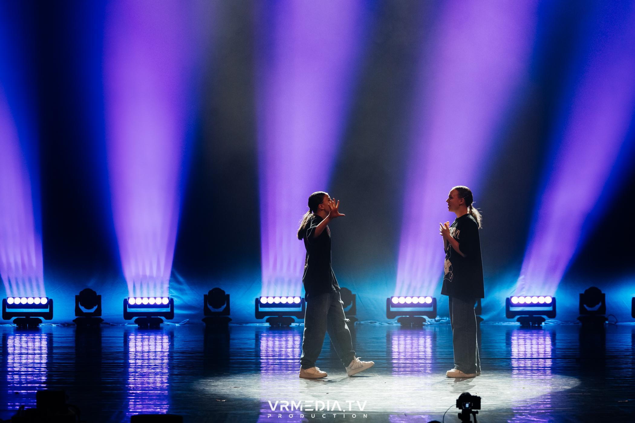 Пока все в доме