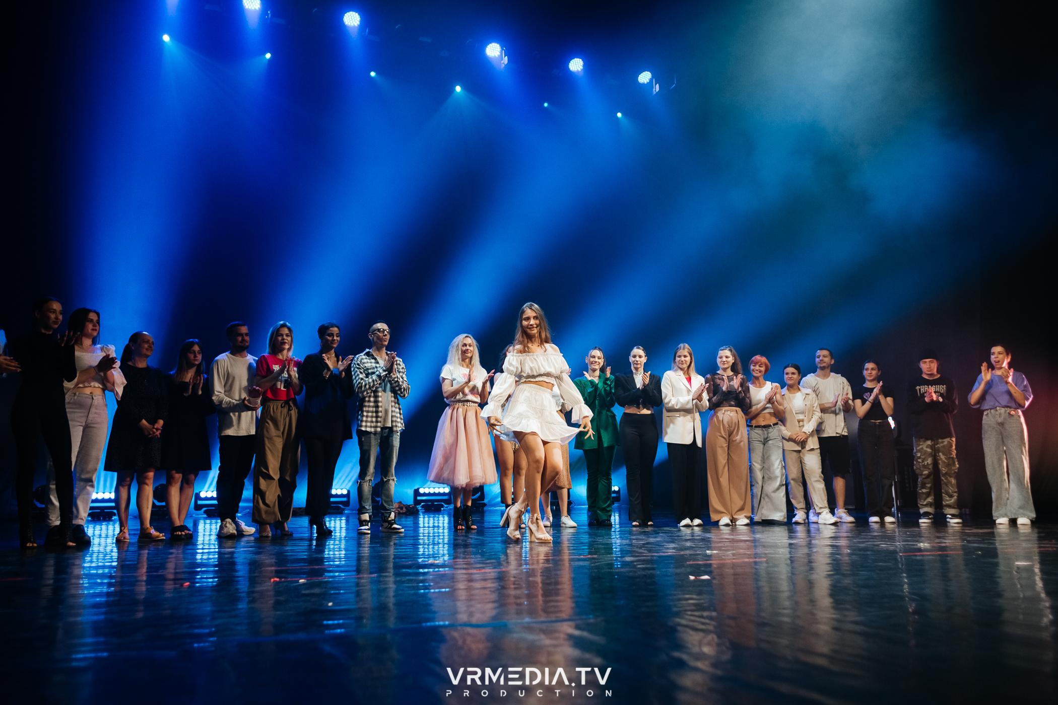 Пока все в доме