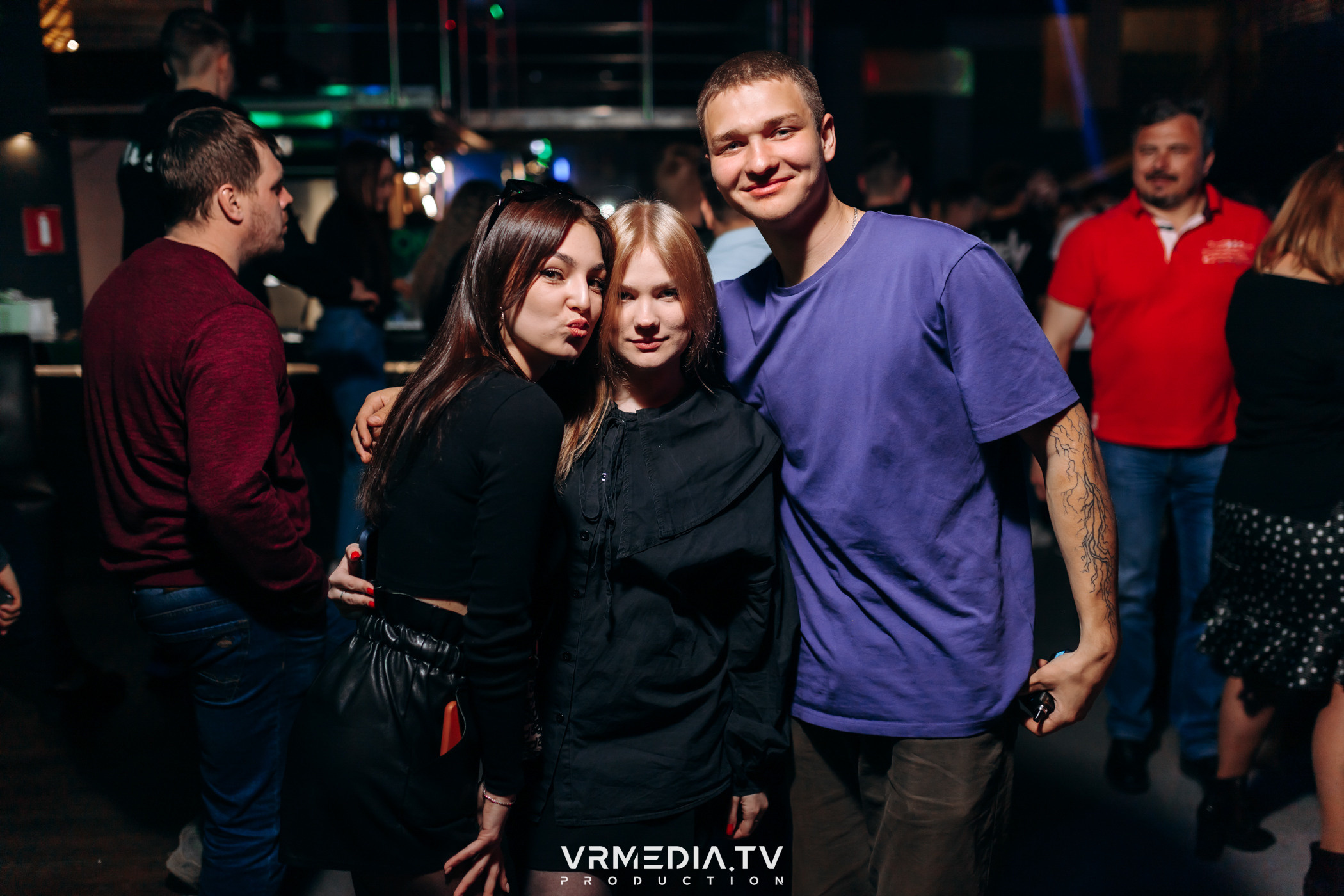 Выходные в баре «DOSKI»