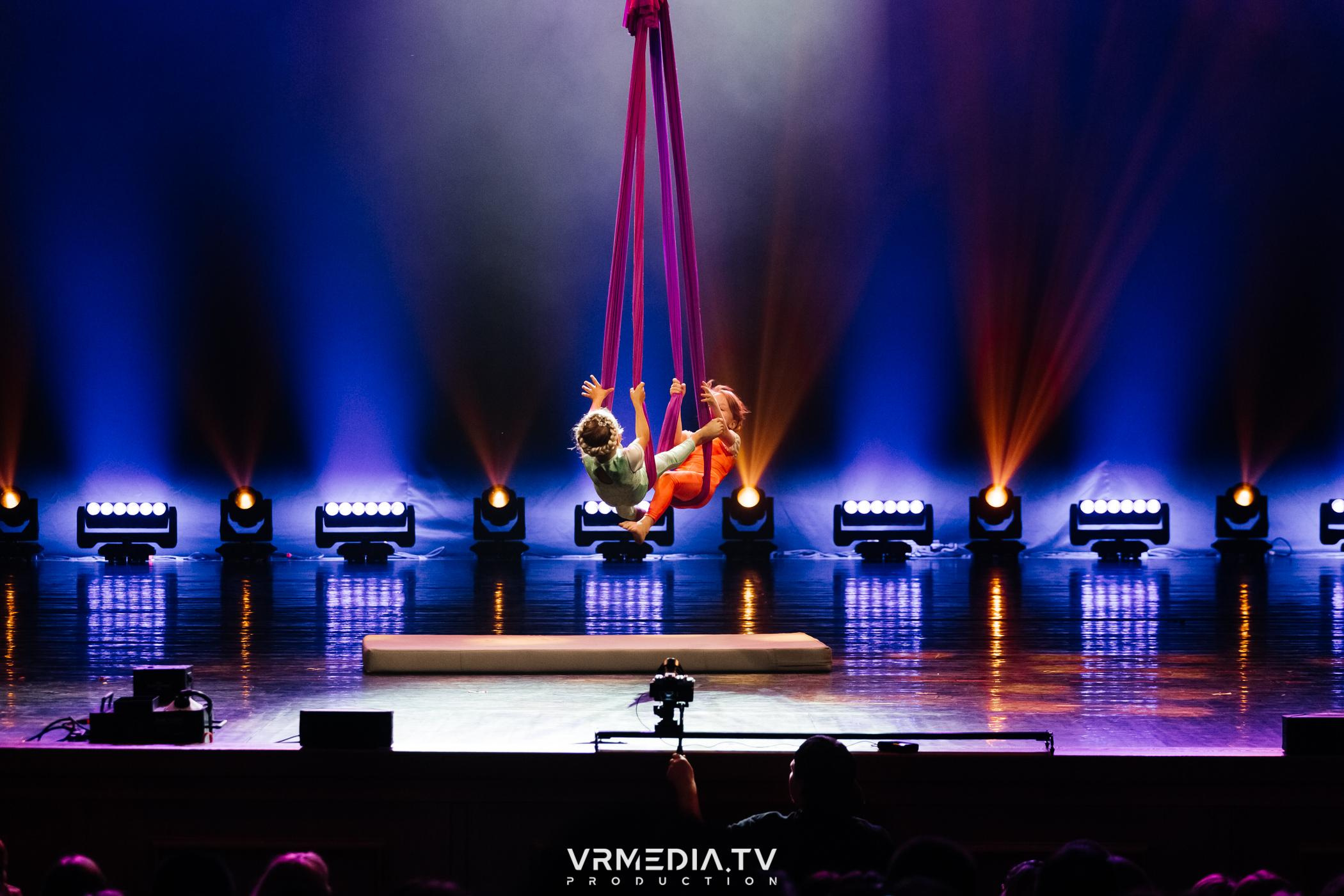 Пока все в доме