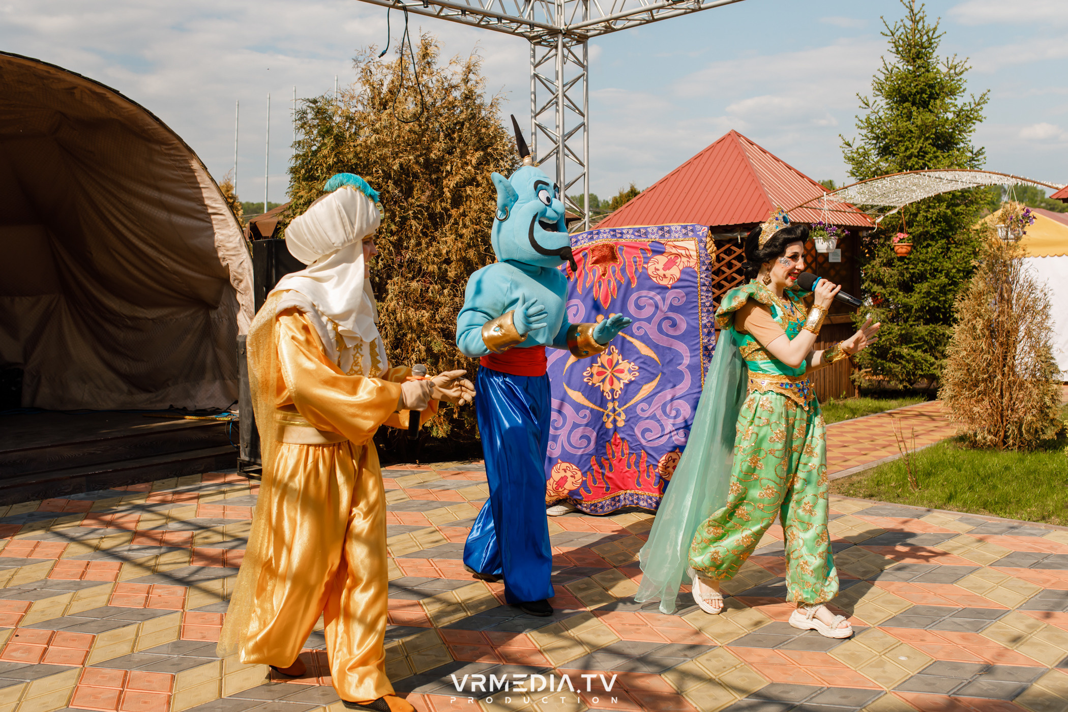 «Восточная сказка» в ресторане «Лазурный берег»