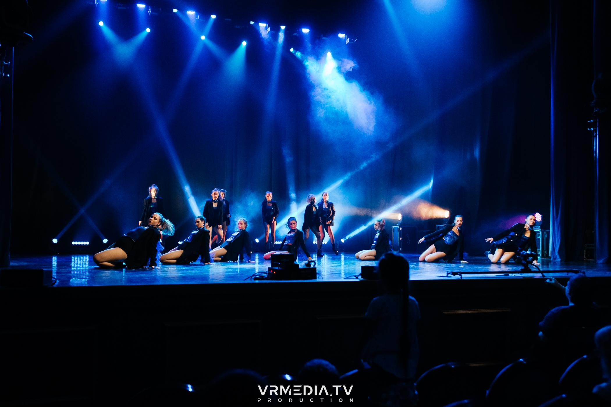 Пока все в доме