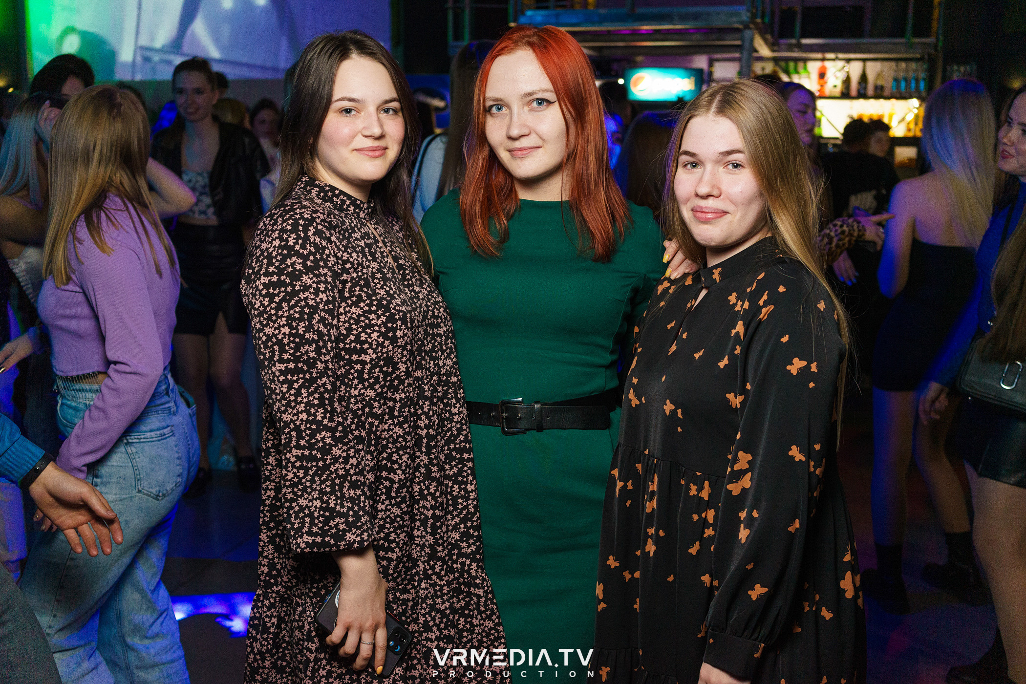 Выходные в баре «DOSKI»