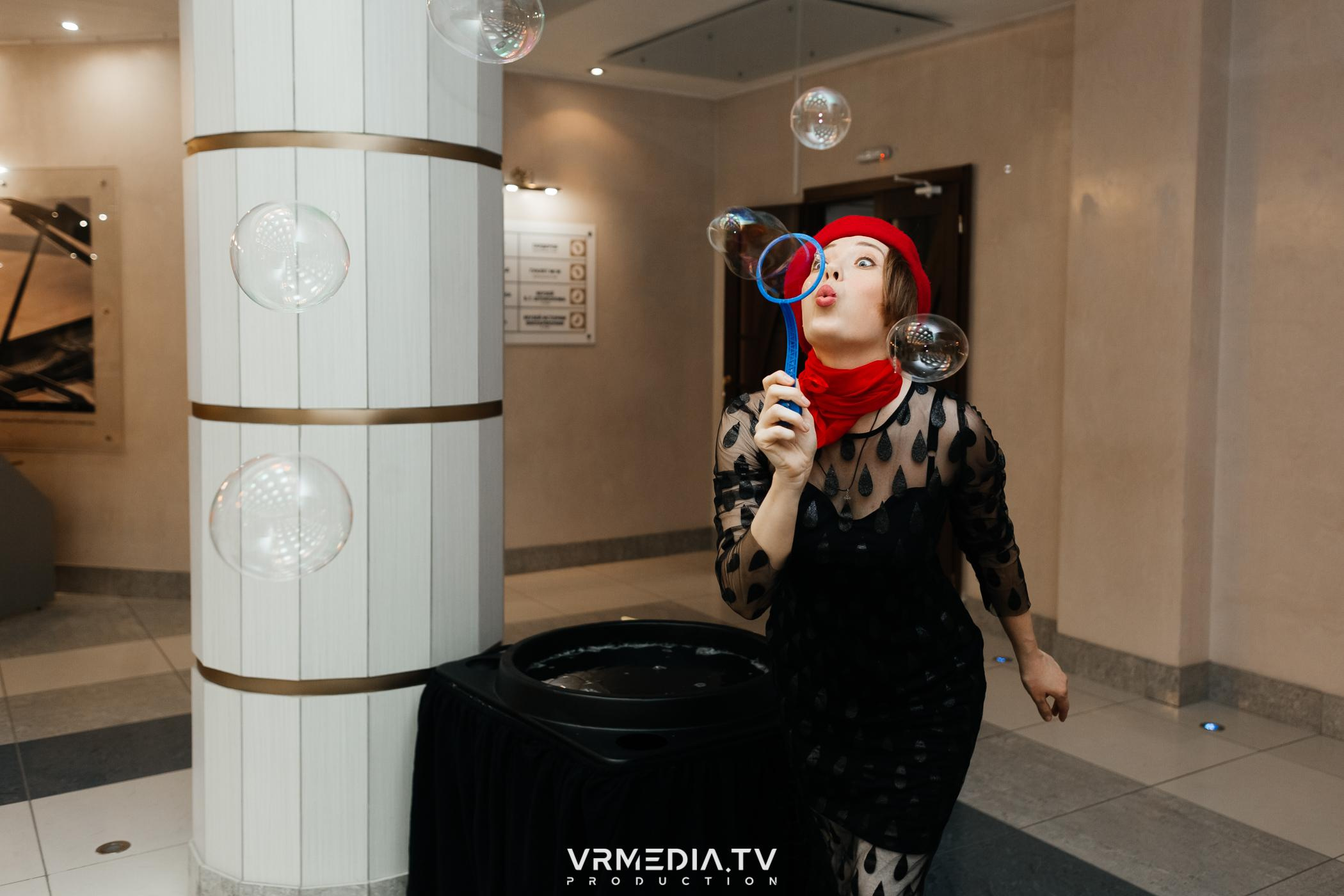 Пока все в доме